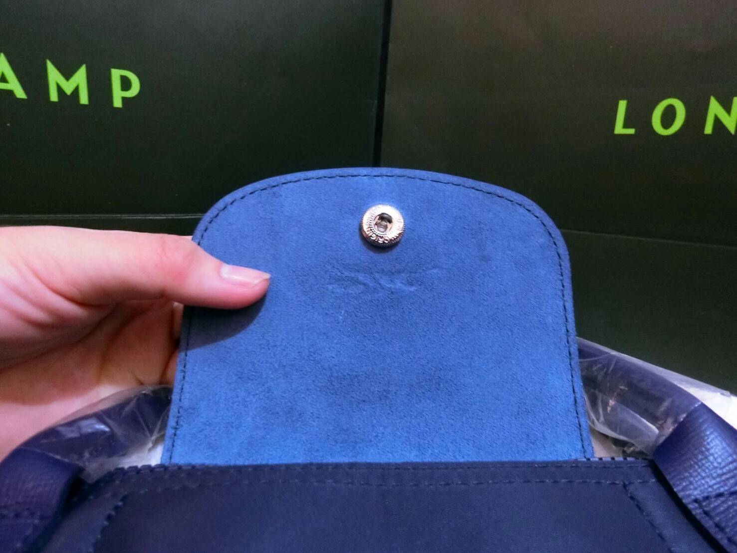 Longchamp Le Pliage Neo Size M สินค้าใหม่ ของแท้เท่านั้น!!เป็นล็อตผลิตเกินออเดอร์จากโรงงาน มาพร้อมการ์ด/ถุงผ้าแบรนด์/ถุงกระดาษแบรนด์