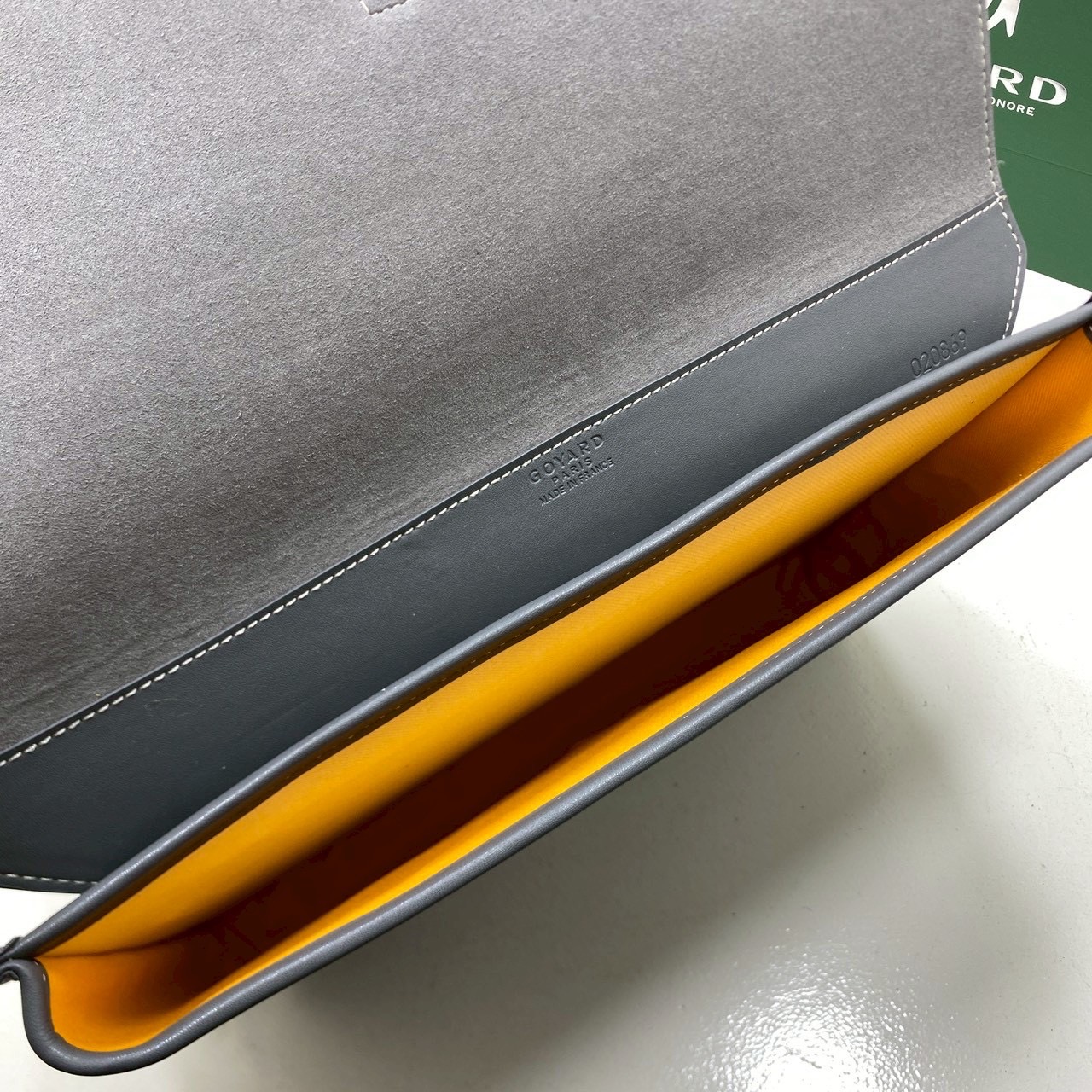 ORI หนังแท้ | Goyard Coursier Messenger bag กระเป๋าแมสเซ็นเจอร์ดีไซน์ใหม่ กะทัดรัดใช้งานได้อย่างคล่องตัว เหมาะมากสำหรับสายสปอร์ต ที่สุดของความหรูตอบโจทย์การใช้งาน ใบจริงสวยงามตามรูปค่ะ