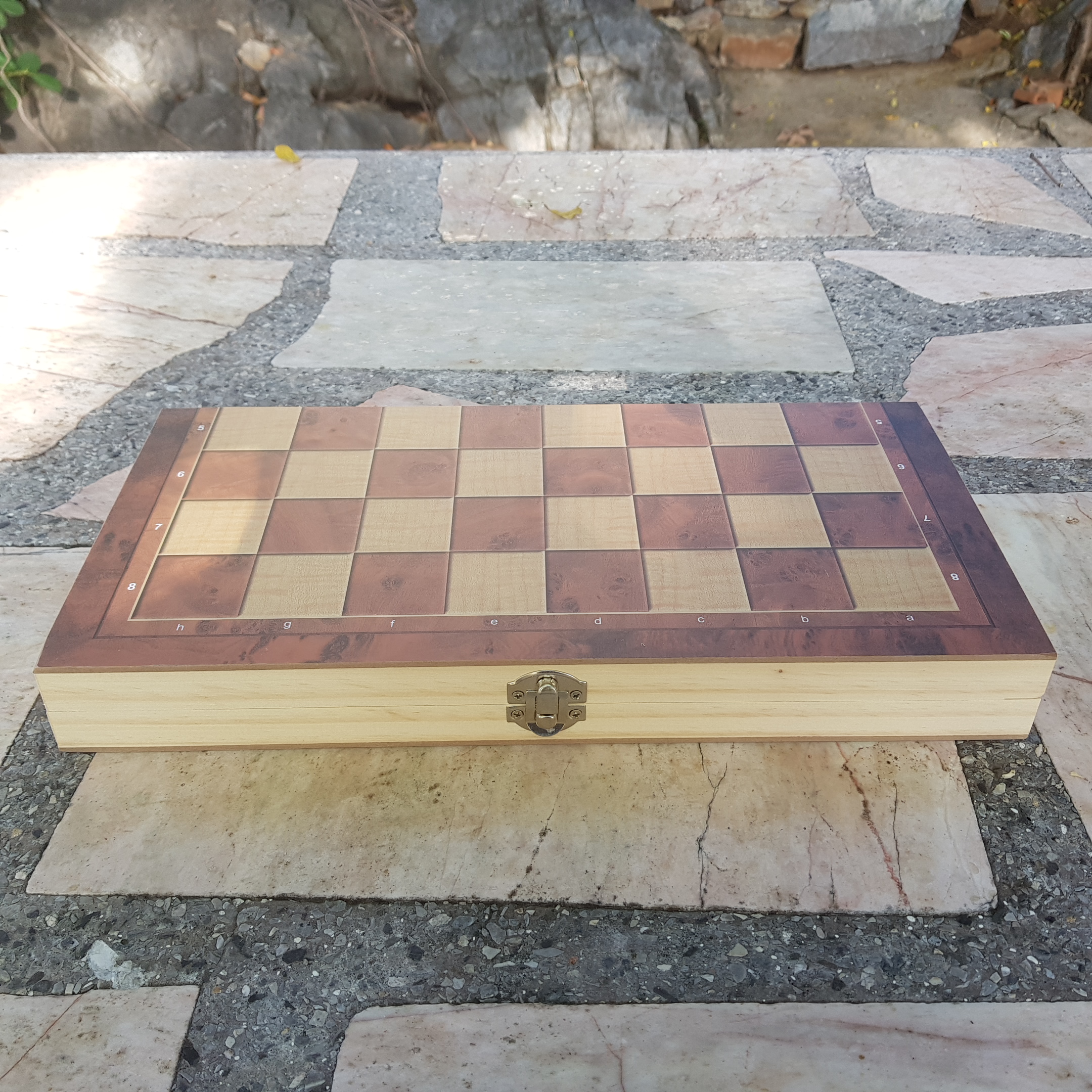 ชุดหมากรุกสากลไม้พับได้ 3 ใน 1 พร้อมหมากฮอสและแบ๊กเกมม่อน (Chess,Checker,Backgammon)