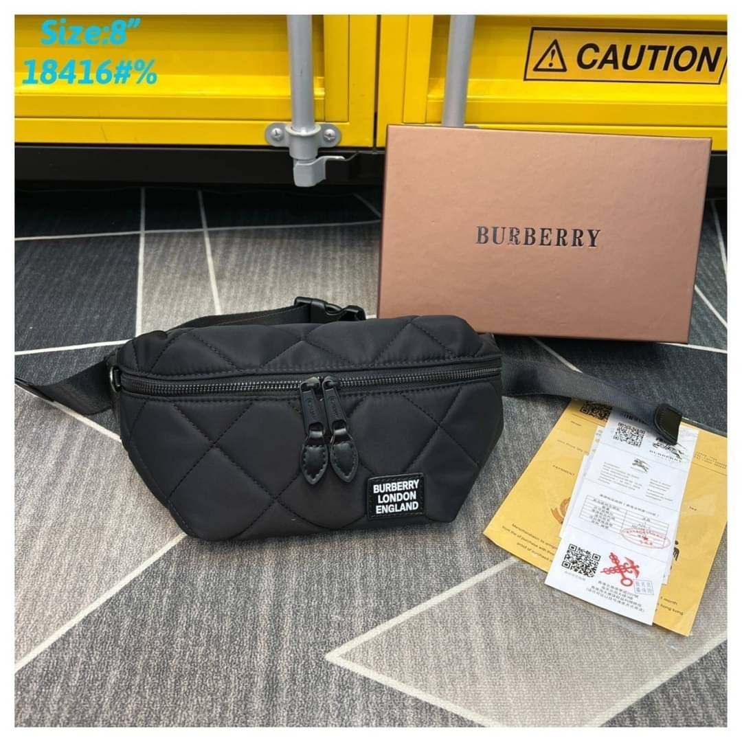 BURBERRY BELT BAG / Burberry Vintage Check Sonny Belt Bag / BURBERRY FRAGRANCES BELT BAG กระเป๋าคาดเอว คาดอกแบบ UNISEX ใช้ได้ทั้งชายหญิง