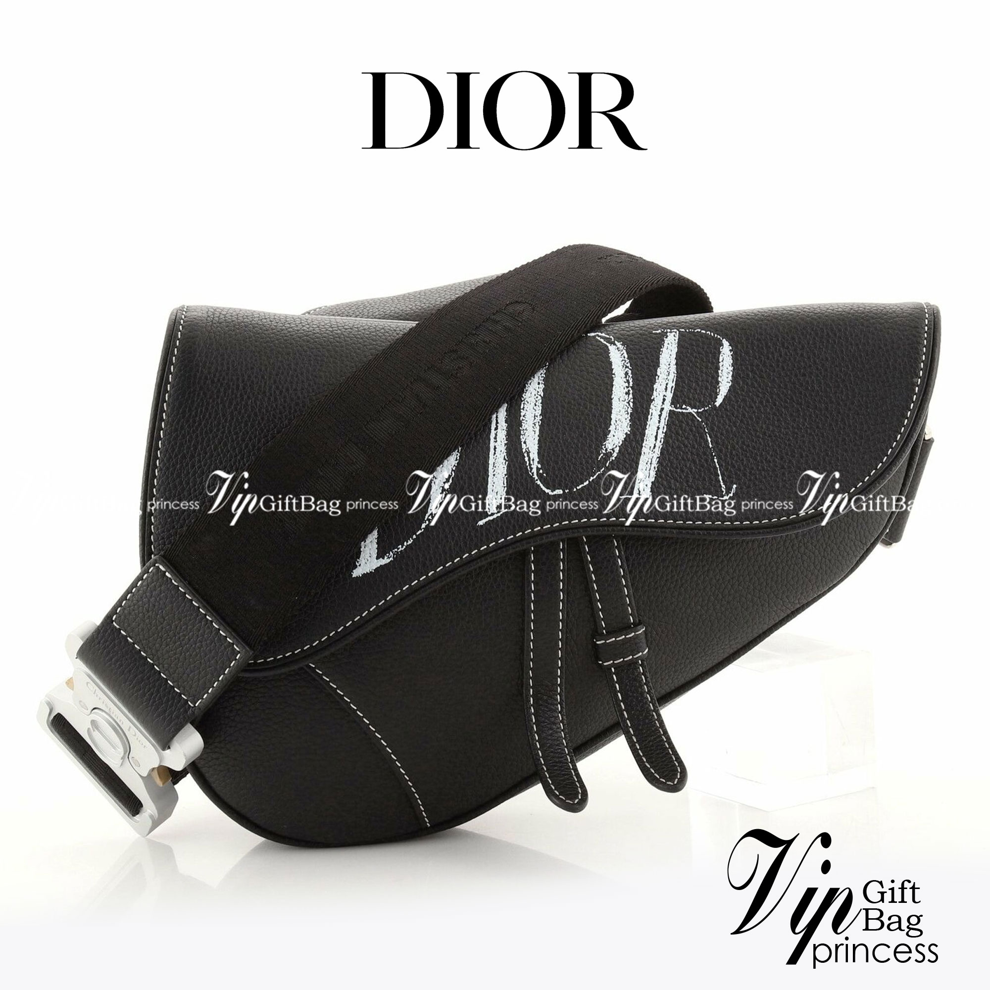 หนังแท้ Dior Shawn Stussy Saddle Crossbody Bag Printed Leather / Dior Waist Bag / Dior Belt Bag / Dior Saddle พร้อมส่งที่ไทย ภาพสินค้าถ่ายจากงานขายจริง ใช้งานต่างประเทศได้ค่ะ