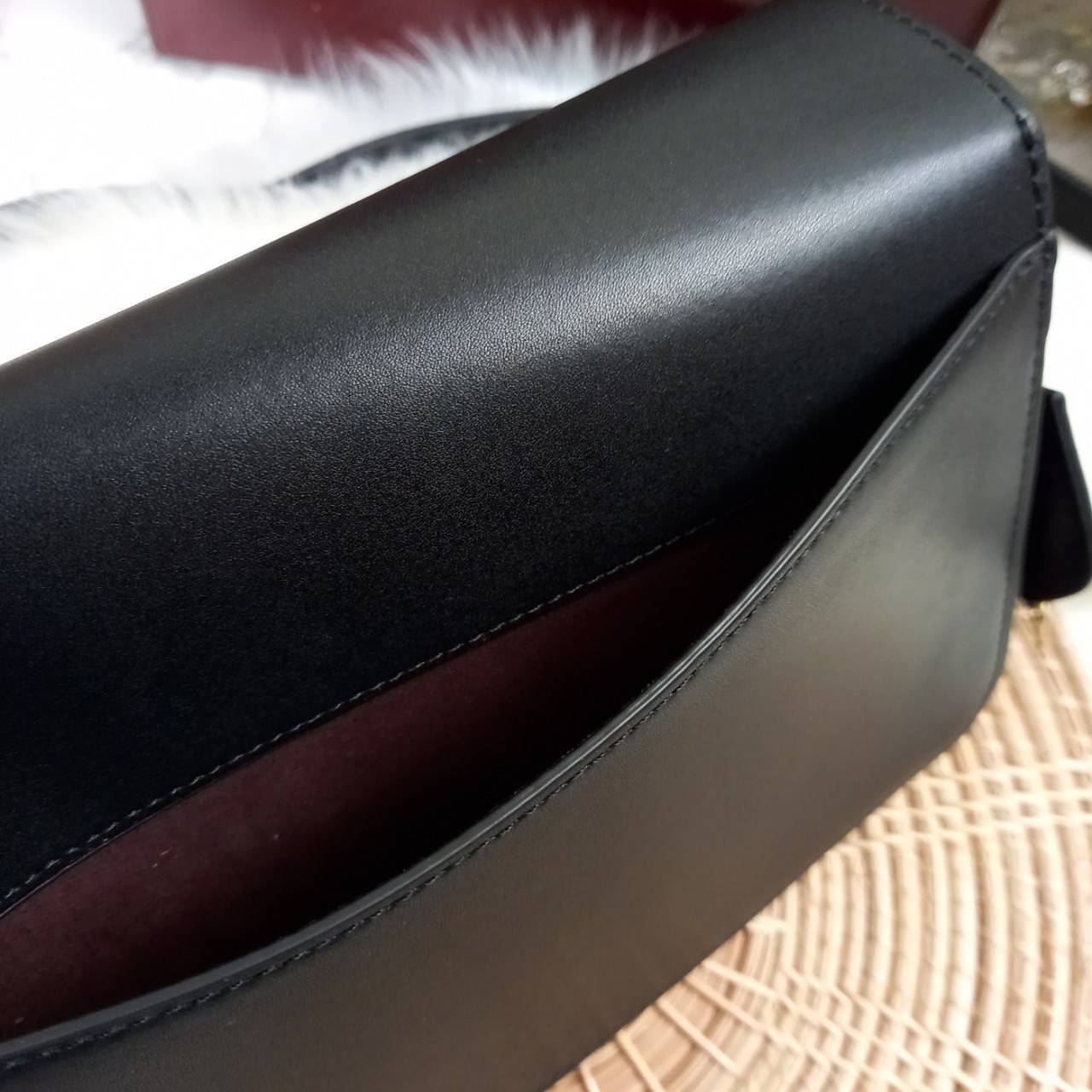 COACH STUDIO GLOVETANNED LEATHER SHOULDER BAG (C6641)🌺ห้ามพลาดเด็ดขาด!! สวยละมุน เรียบหรู ดูแพงสุดๆ!! //กระเป๋าถือ กระเป๋าสะพาย ดีไซน์เนี้ยบ! เฉียบมาก!// วัสดุหนังแท้ หนังเรียบเต็มใบ อยู่ทรง สวยมากๆ ดีเทลเรียบหรู ผู้ดีสุดๆ!// ด้านหน้าเปิด-ปิดด้วยต