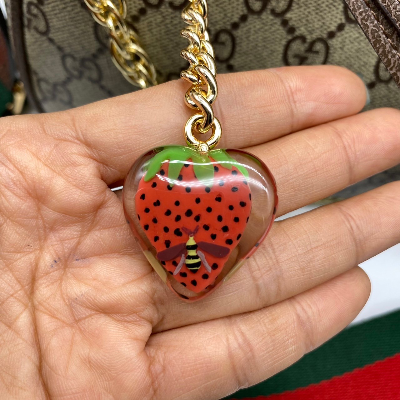 GUCCI Ophidia small handbag strawberry เกรดออริจินอล งานสวยตรงปก ภาพถ่ายจากงานขายจริง ใช้งานต่างประเทศได้