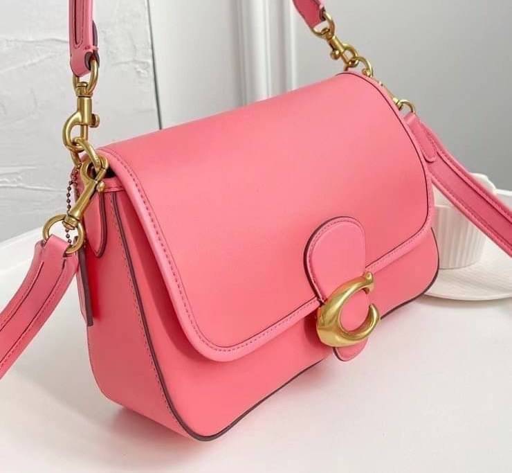 Coach Soft Tabby Shoulder Bag 5 สี กระเป๋าสะพายข้างหนังสวย พร้อมส่งที่ไทยราคาสุดคุ้มห้ามพลาดค่ะ!