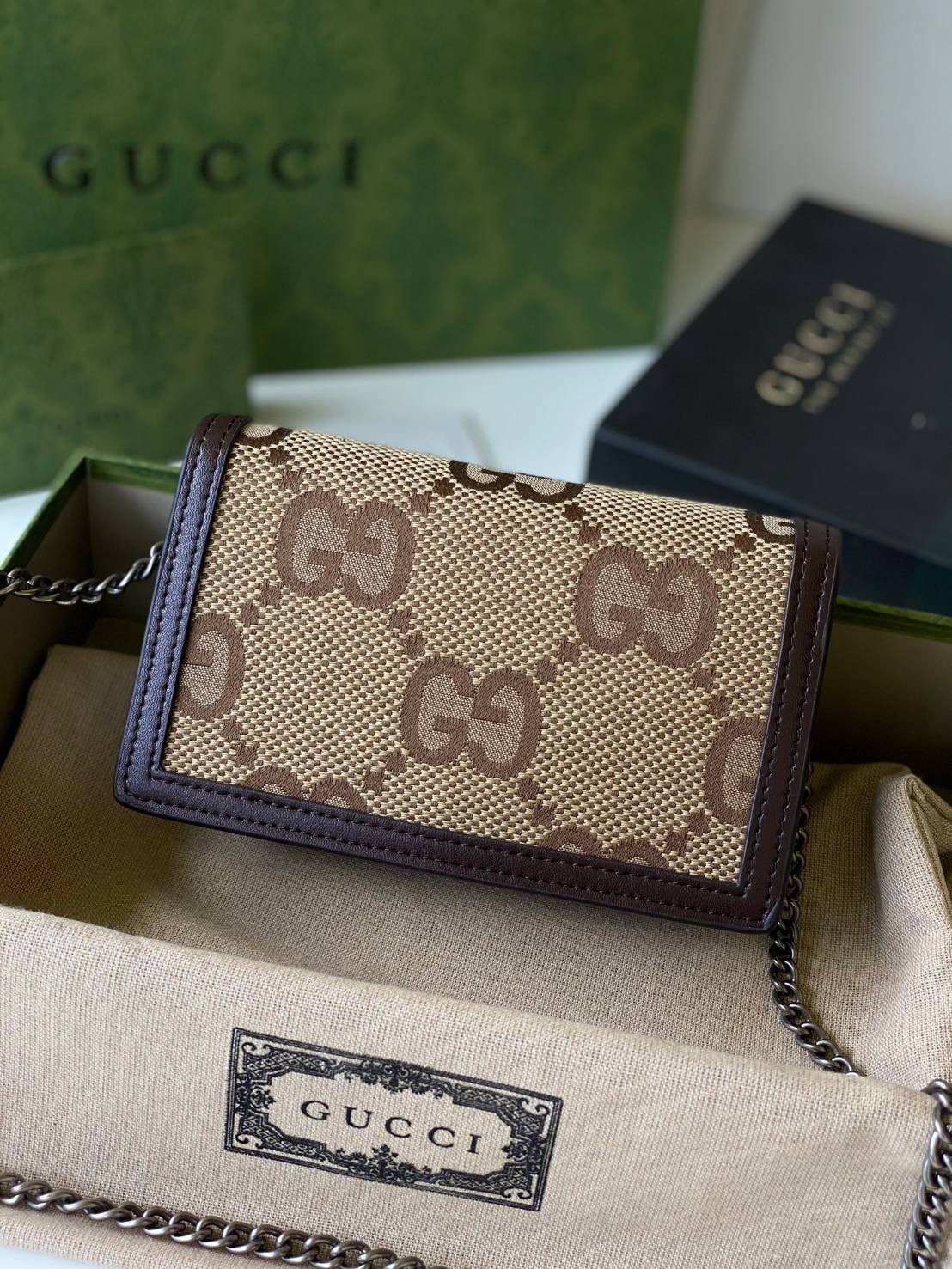 หนังแท้ GUCCI Dionysus mini bag / GG Shoulder bag / GG Denim Dionysus พร้อมส่งที่ไทย กระเป๋าสะพายข้างหนังแท้ เกรดหนังคุณภาพดียิ่งใช้หนังยิ่งสวย โทนสีน่าใช้มากก มาในดีไซน์คลาสสิคเรียบหรูเข้ากับทุกลุ๊คแบบไม่มีเอ้าท์ พร้อมส่งที่ไทย ภาพสินค้าถ่ายจากงานขายจริง