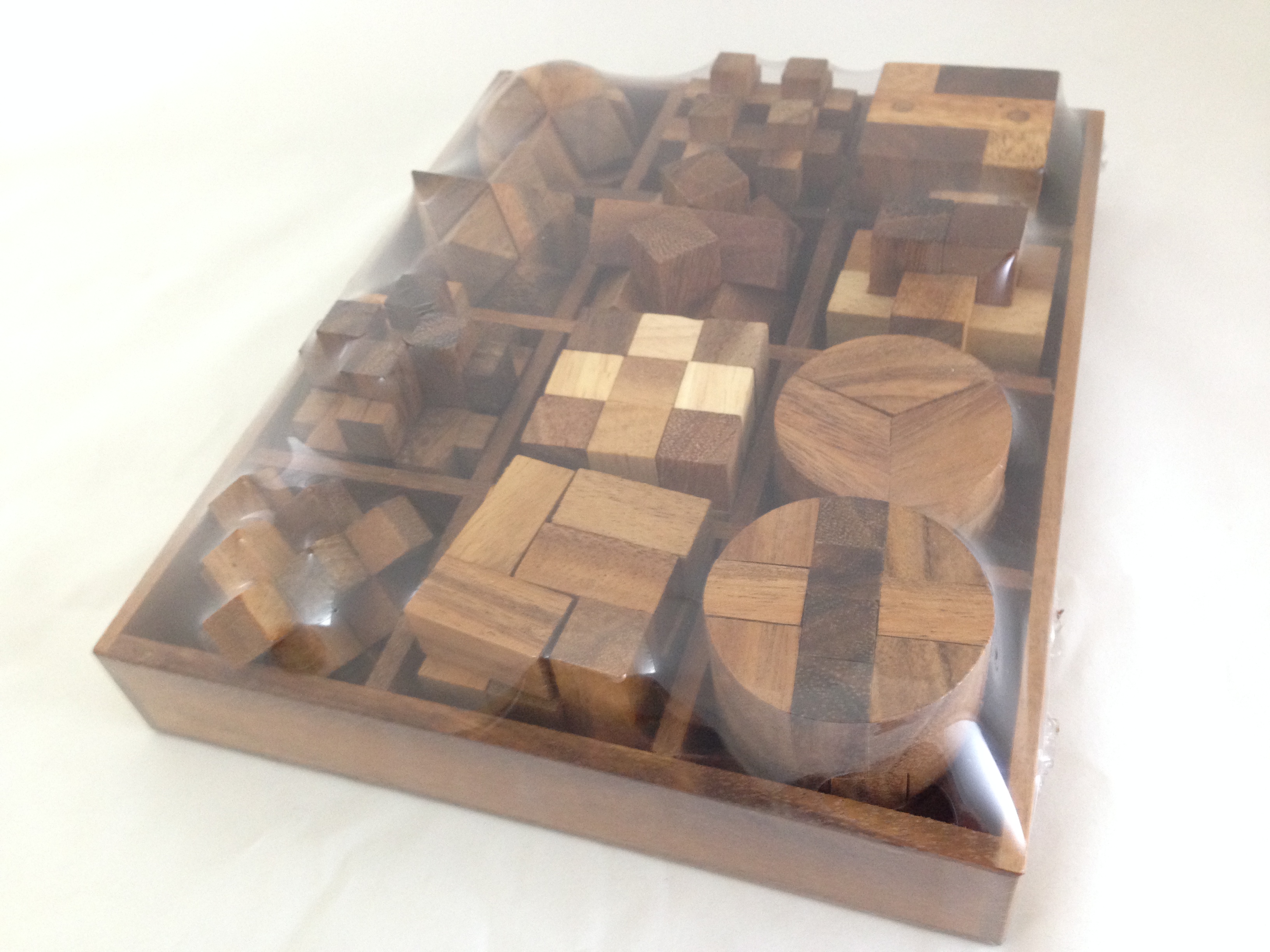 จิ๊กซอไม้รวมมิตร 12 เกม