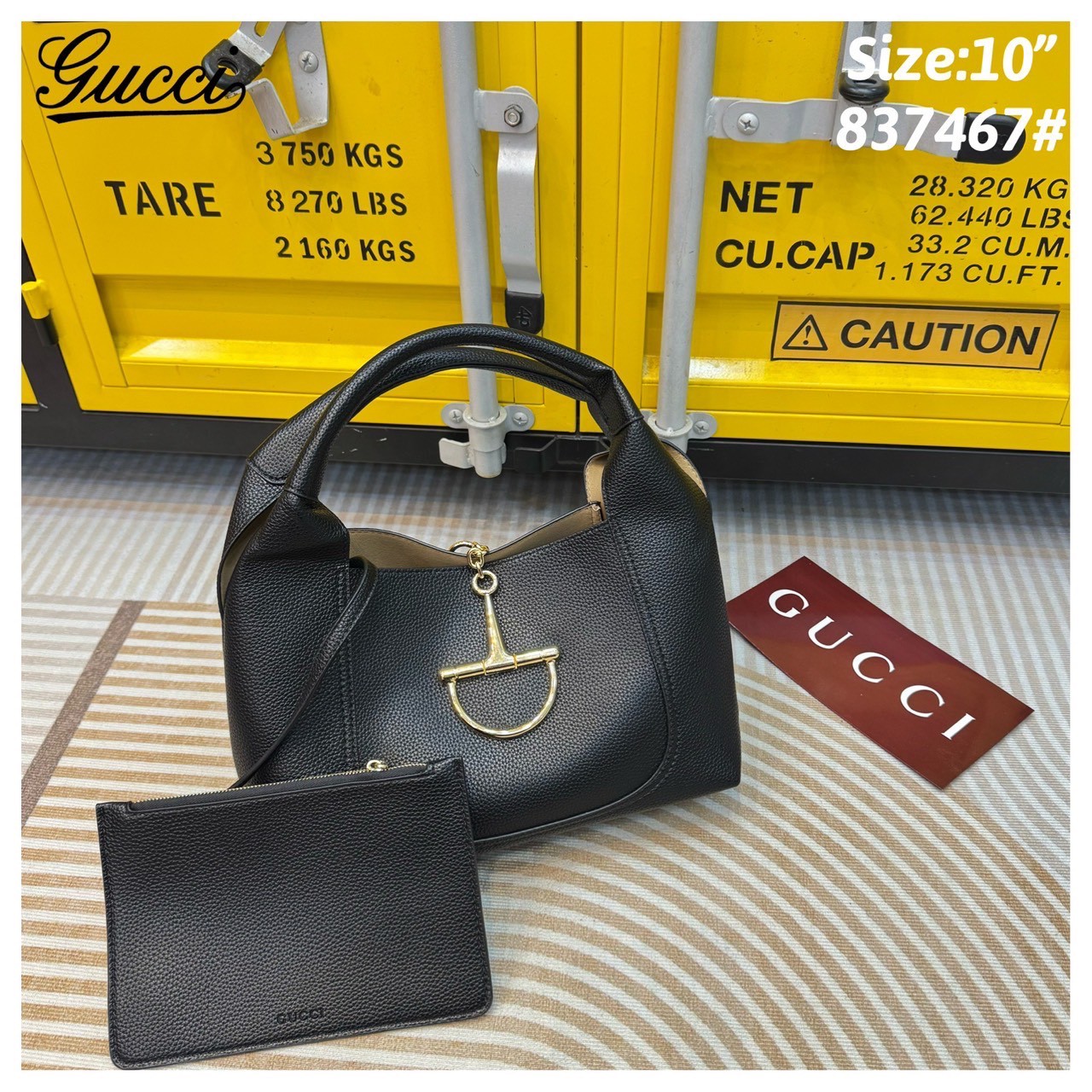 Gucci Softbit medium top handle bag กระเป๋าทรงโฮโบโฉมใหม่ อะไหล่เป็นเอกลักษณ์ของแบรนด์ในรูปแบบ Horsebit ครึ่งรูปขนาดใหญ่ หรูหราและใช้งานสะดวก รูปทรงสไตล์สบายๆ หนังลายเกรนสวยหรูนุ่มนวลพร้อมเท็กเจอร์อันโดดเด่น