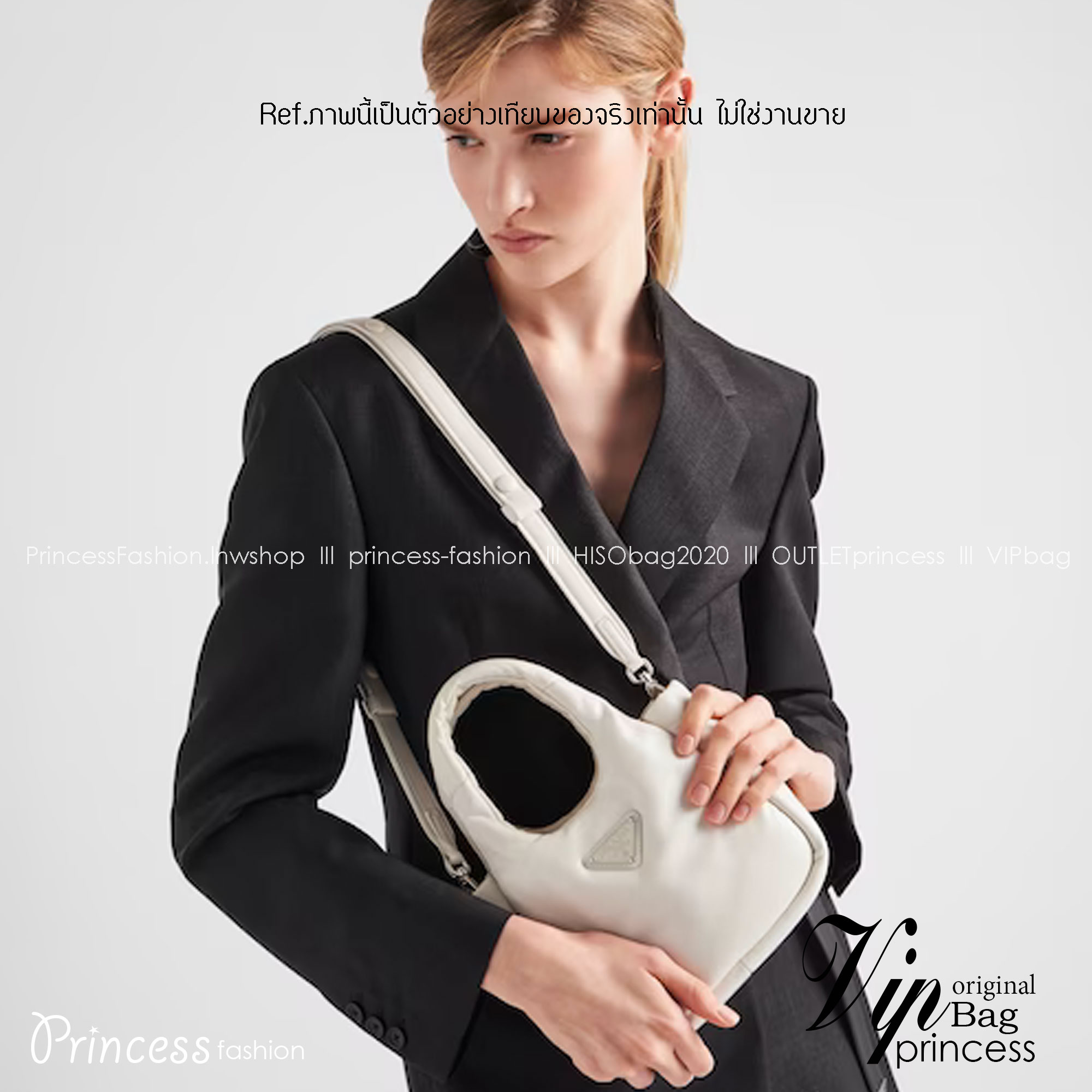 PRADA Small padded Soft nappa-leather bag พร้อมส่ง 4 สี น้องใหม่ล่าสุด กับคอลเลคชั่นที่ทำออกมาตอบโจทย์ได้ทุกไลฟ์สไตล์