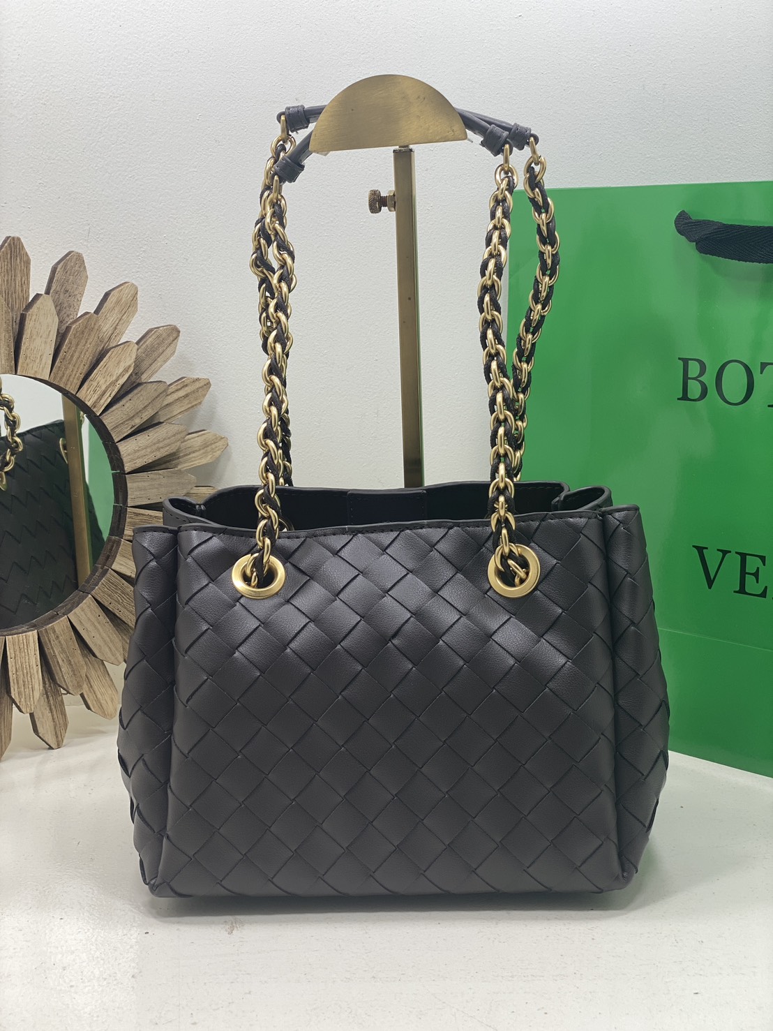 ORI หนังแท้ | Bottega Veneta Parachute Chain small shoulder bag / BV Hobo Bag กระเป๋าสะพายสุดชิค งานสานดีไซน์เรียบหรูโดดเด่น 🤍 เกรดออริจินอล หนังแท้