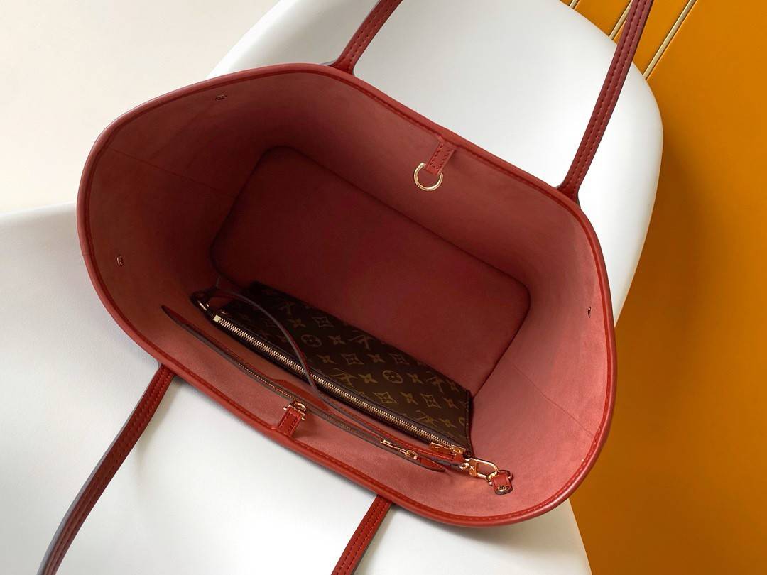 เกรดเทพ Top ORI | LV Neverfull MM Epi Leather กระเป๋าทรงโท้ทเนเวอร์ฟูล หนังแท้เกรดดีสุด หนังลายไม้ พร้อมใบลูก ลายโมโนแกรม ด้านในบุด้วยซับในไมโครไฟเบอร์ ช่องพ็อกเก็ต ซิป 1 ช่อง งานสวยมาก ตัดเย็บดีทุกจุด 🤍 เกรดเทพออริจินอล สลับแท้ 1:1