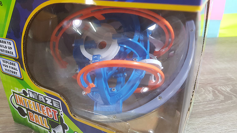 เกมลูกเหล็กเขาวงกตทดสอบสมาธิ