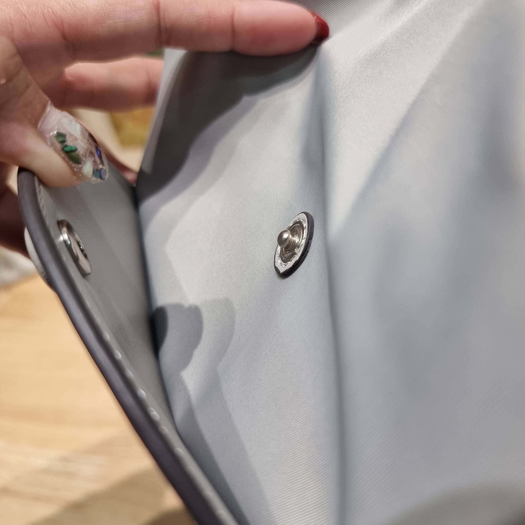 TORY BURCH Ella Chain Tote Bag / TORY TOTE NYLON BAG พร้อมส่ง 4 สี กระเป๋าสะพายทรงโท้ทใบใหญ่ จุของไปเลยแน่นๆ รูปทรงคลาสสิคชวนใช้ โดดเด่นด้วย patch โลโก้ แนะนำรีบสั่งใช้ไปสวยก่อนใครได้เลยน้า