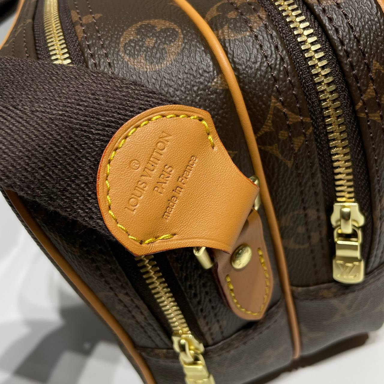 LV Reporter 28 Mongram Vintage Crossbody Bag / LV Messenger Bag กระเป๋าสะพายทรงแมสเซ็นเจอร์วินเทจ เกรดออริ ท็อป สลับแท้ 1:1 เกรดดีสุด หนังแท้ ผ่านทุก ตม. ใช้งานต่างประเทศได้