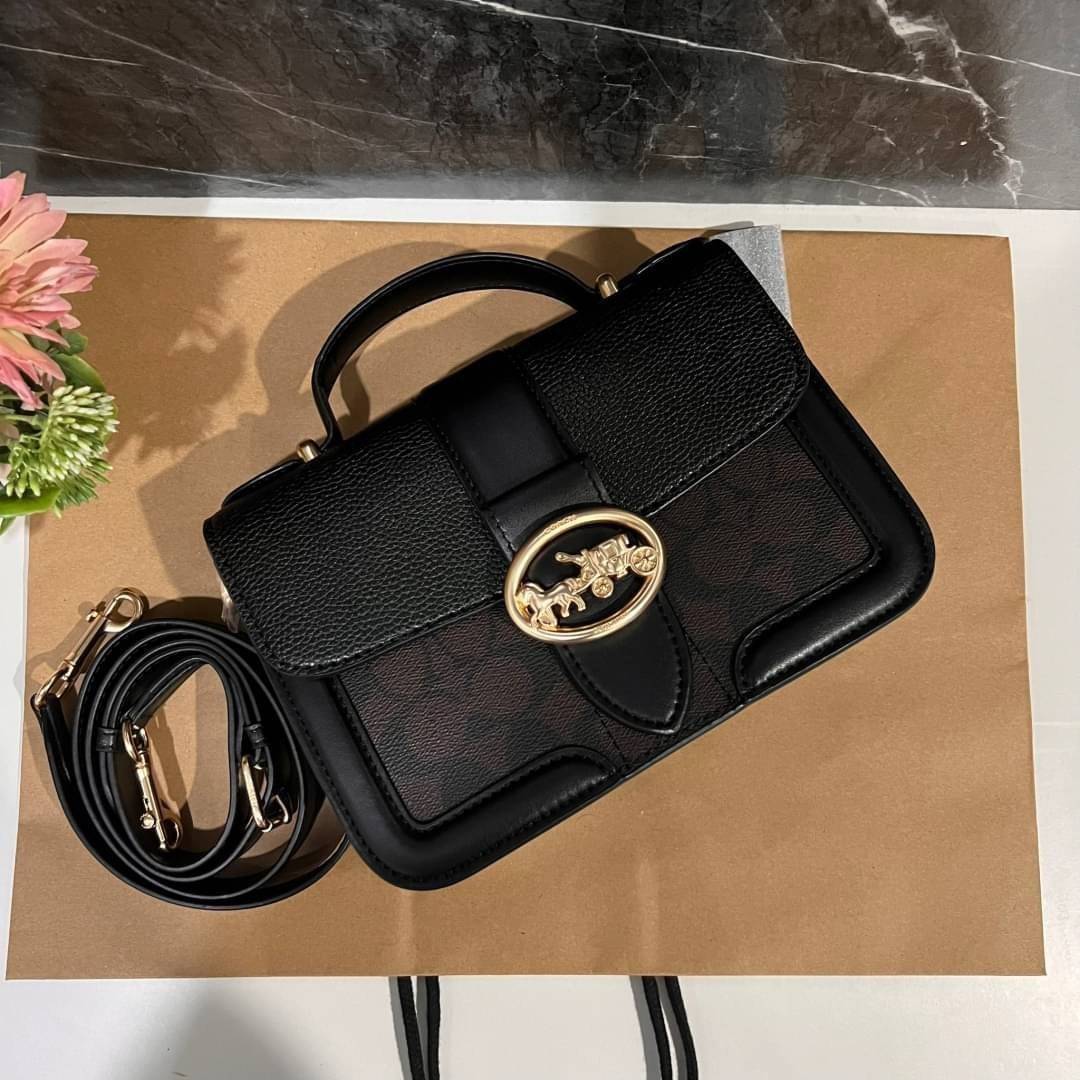 COACH SMALL GEORGIE TOP HANDLE IN BLOCKED SIGNATURE CANVAS ((6504//0468//6192//6015)) compact body portable shoulder bag 🌈ห้ามพลาด รุ่นแนะนำค่าา! พร้อมส่งทันที! กระเป๋าหิ้ว//สะพายข้างได้ วัสดุหนังแท้ 🔺หนึ่งใบทำลายหนังผสมกัน3แบบได้ลงตัวสวยง