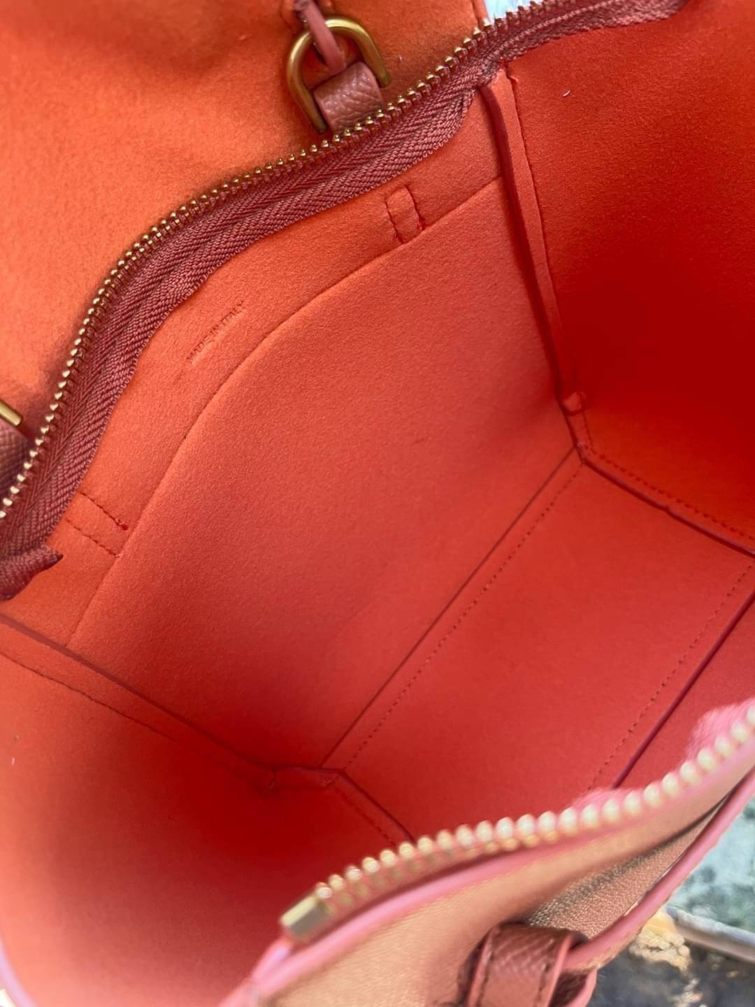 CELINE NANO BELT BAG / Celine Belt Bag กระเป๋าถือที่มีสไตล์มินิมอล และดูเรียบง่าย แต่หรูหรา