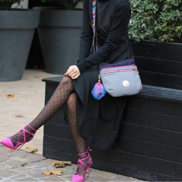 KIPLING ART O SHOULDER BAG กระเป๋าสะพายวัสดุ Nylon+Polyester 100% เปิดปิดด้วยซิปสะดวกใช้หัวซิปเเบรนด์ ภายในมีช่องซิป ช่องใส่มือถือ และสายคล้องพวงกุญแจ ด้านหน้ามี 2 ช่องซิป ด้านหลังมี 1 ช่องซิป สายสะพายยาวเลื่อนปรับได้จะสะพายข้างหรือ Crossbody ฿ก็ดูดี มาพร