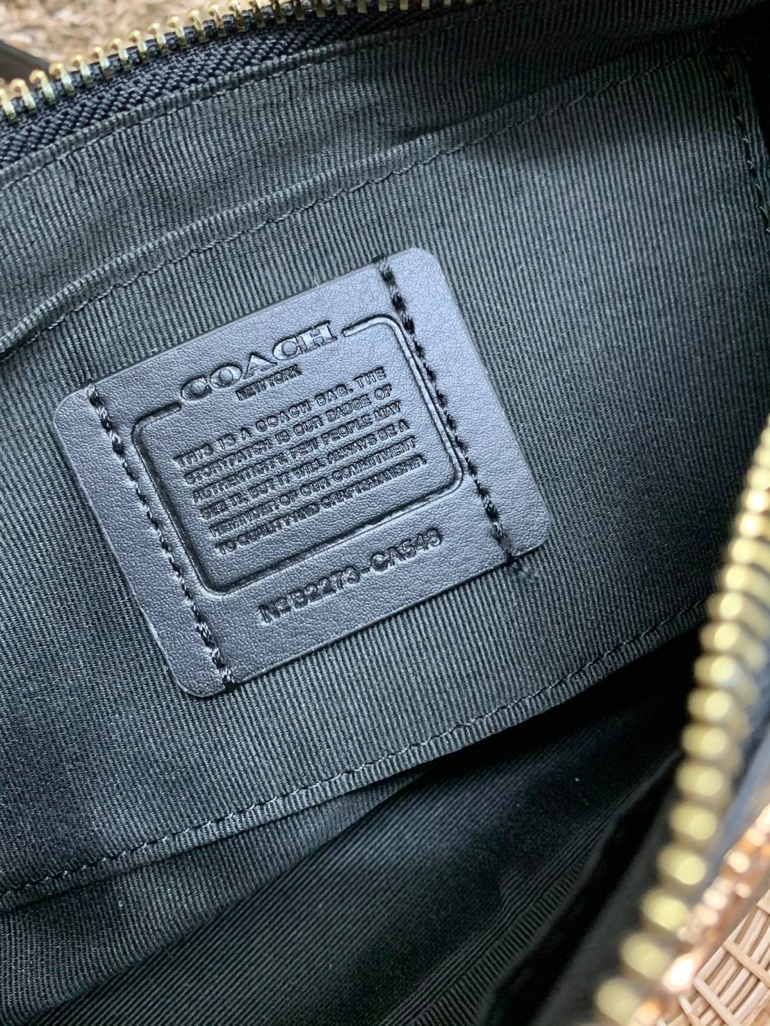 พร้อมส่งครบสี สวยทุกสีเลยค่า😘 ((CA173//CA209//CA548)) COACH TERI SHOULDER BAG 🔹กระเป๋าทรงพอช ในรูปแบบหนังแท้ หนังนิ่มสวยมากค่ะ