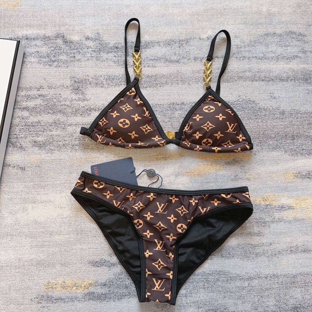 LV bikini con motivo Monogram / LV Graphic Monogram Bikini บิกีนี่ลาแบรนด์ ชุดว่ายน้ำญาญ่า เกรดออริ 1:1 ใช้งานต่างประเทศได้