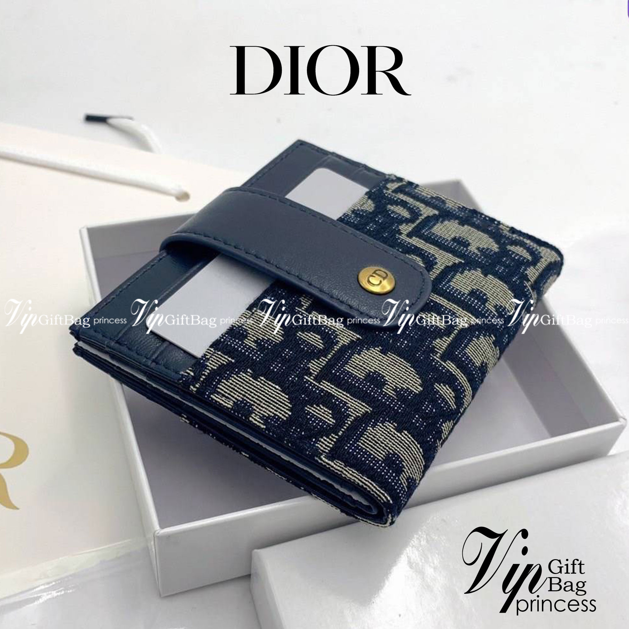 DIOR Card Holder / DIOR Wallet กระเป๋าใส่บัตรแบรนด์หรู พร้อมส่งที่ไทย ภาพสินค้าถ่ายจากงานขายจริง ใช้งานต่างประเทศได้