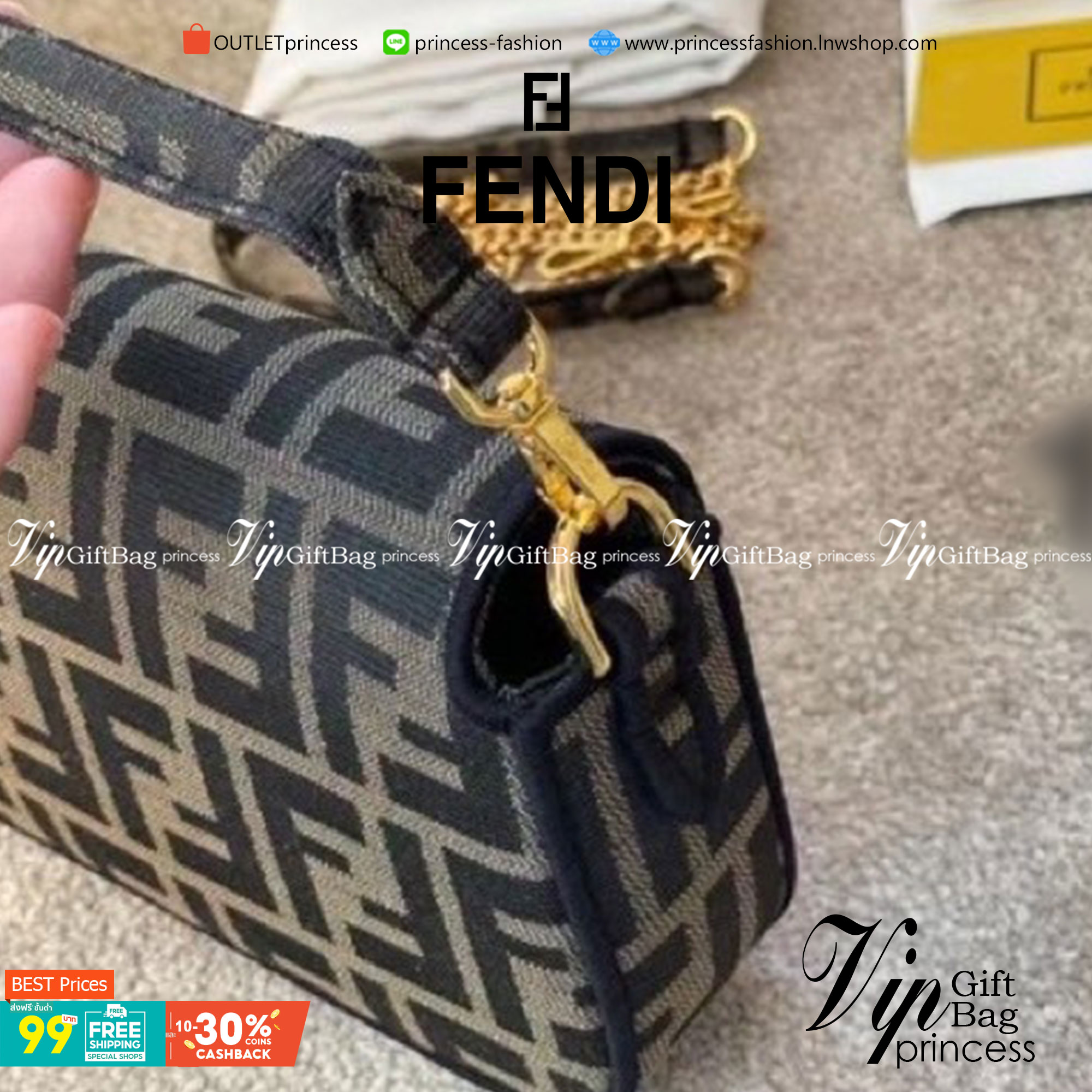 VIP 】FENDI VINTAGE BAGUETTE SHOULDER BAG 2size กระเป๋าสะพายทอลายโมโนแกรม อะไหล่ทองหรูหรา มี 2 ขนาด ทนทาน มาพร้อมสาย 2 แบบ สำหรับคล้องแขน และสายครอสบอดี้ เปิด-ปิดด้วยกระดุมแม่เหล็ก ภายในเป็นช่องโล่ง ใส่โทรศัพท์ พร้อมเสิร์ฟความสวยให้ถึงบ้านจ้า วัสดุผ้าทอลาย