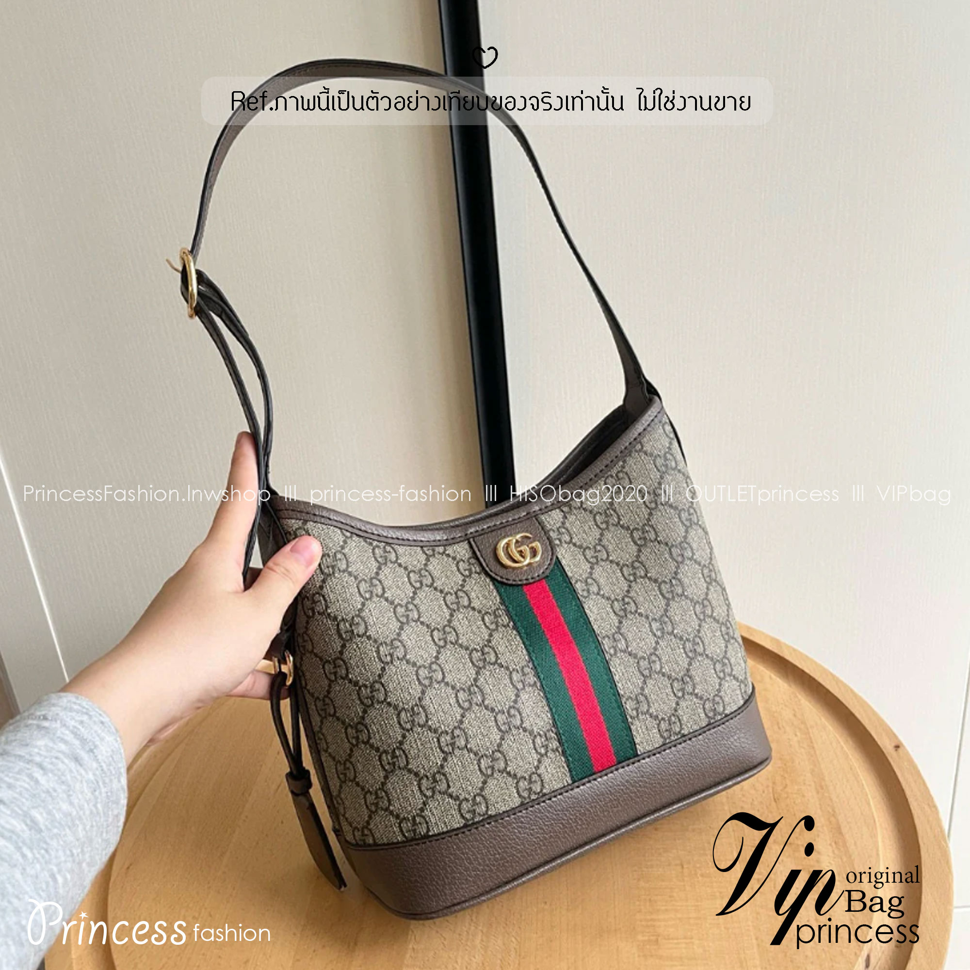 GUCCI GG Ophidia shoulder bag / GUCCI TOTE BAG กระเป๋าสะพายทรงโท้ท งานแคนวาสอย่างดี พิมพ์ลาย GG เต็มใบคมชัด สวยเป๊ะมาก ภายในโล่งกว้าง จุของได้เยอะ เป็นหนึ่งไอเอทที่สาวๆ หลงรัก แมทได้กับหลายชุดไม่ซ้ำ ใบจริงสวยมาก แนะนำค่ะ