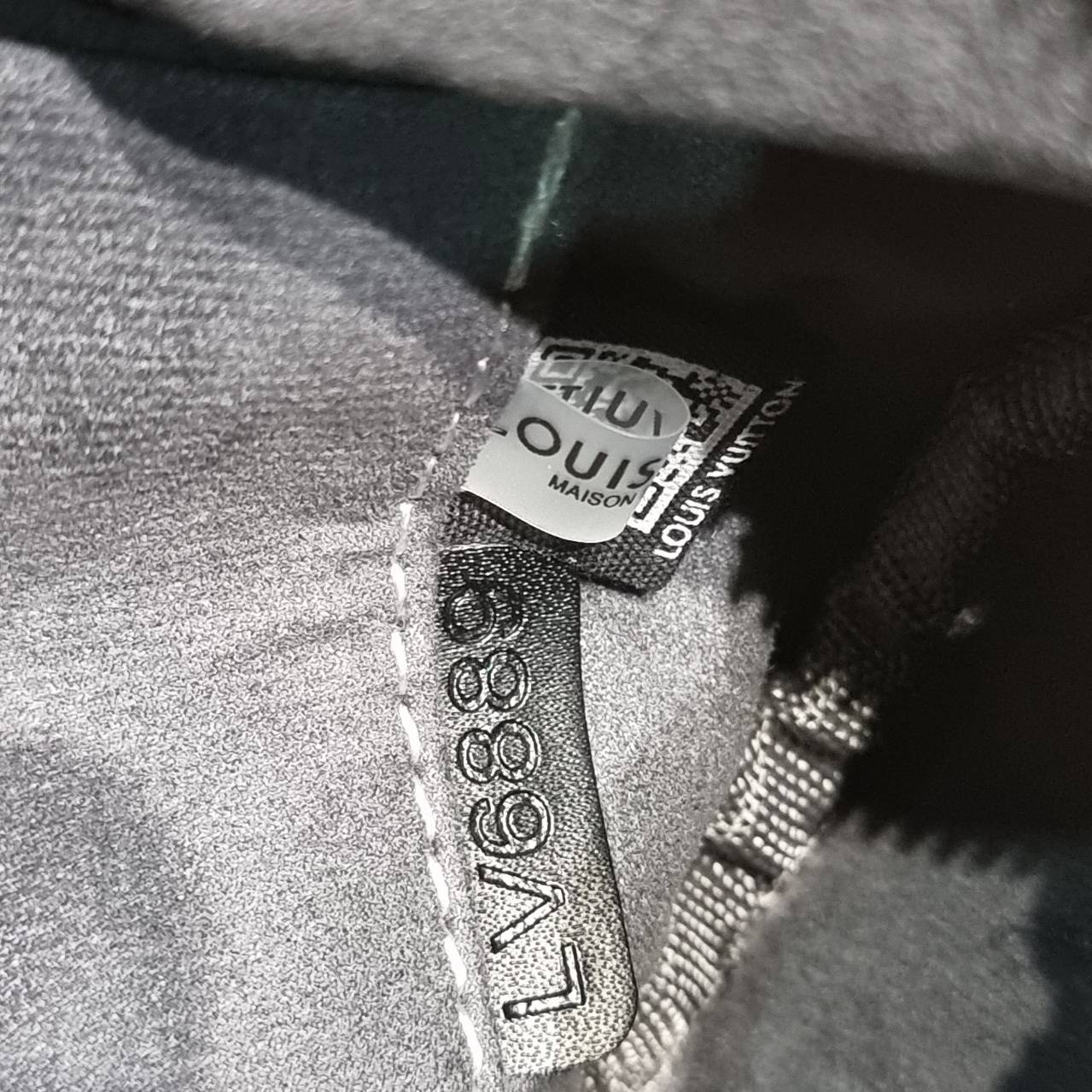 LV bandouliere 25 washed denim monogram keepall bag ใหม่ล่าสุด กับกระเป๋าทรงหมอนสุดฮิต ที่มาในรูปแบบ washed denim สวยคลาสสิค ดูแพงสุดๆ