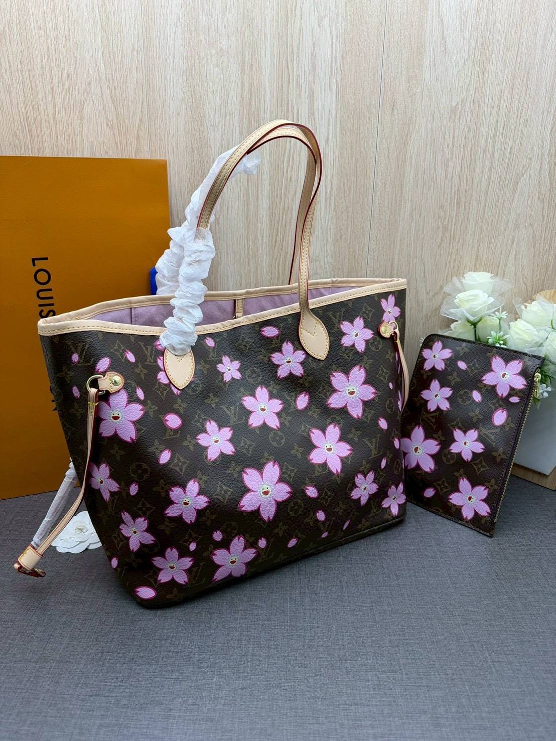 ORI หนังแท้ | LV x TM Neverfull MM Bag Monogram Sakura Brown / LV Tote Bag กระเป๋าสะพายทรงโท้ทใบใหญ่ ลายดอกไม้ซากุระแสนหวาน