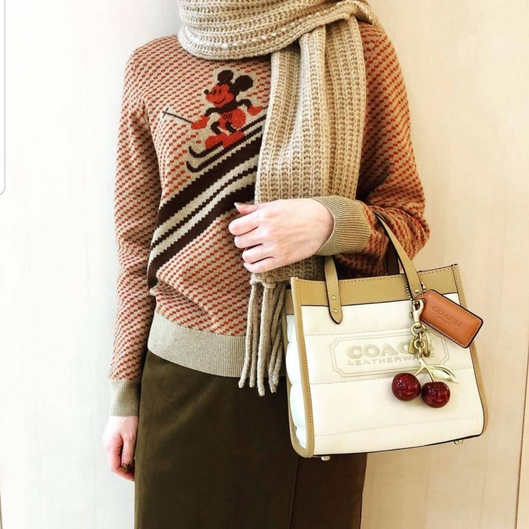 COACH CASUAL STYLE STREET STYLE 2WAY PLAIN LEATHER ELEGANT STYLE (C6958 C6852) 🌺 ที่สุด! ของที่สุด!! กระเป๋าถือ กระเป๋าสะพายรูปทรงสุดฮิต สุดคลาสสิค รุ่น UNISEX ที่ชิคๆ สบายๆ ได้ทั้งชายและหญิง// วัสดุหนังแท้ทั้งใบ ตัดเย็บด้วยหนังเนื้อนุ่มพิเศษ หนา 