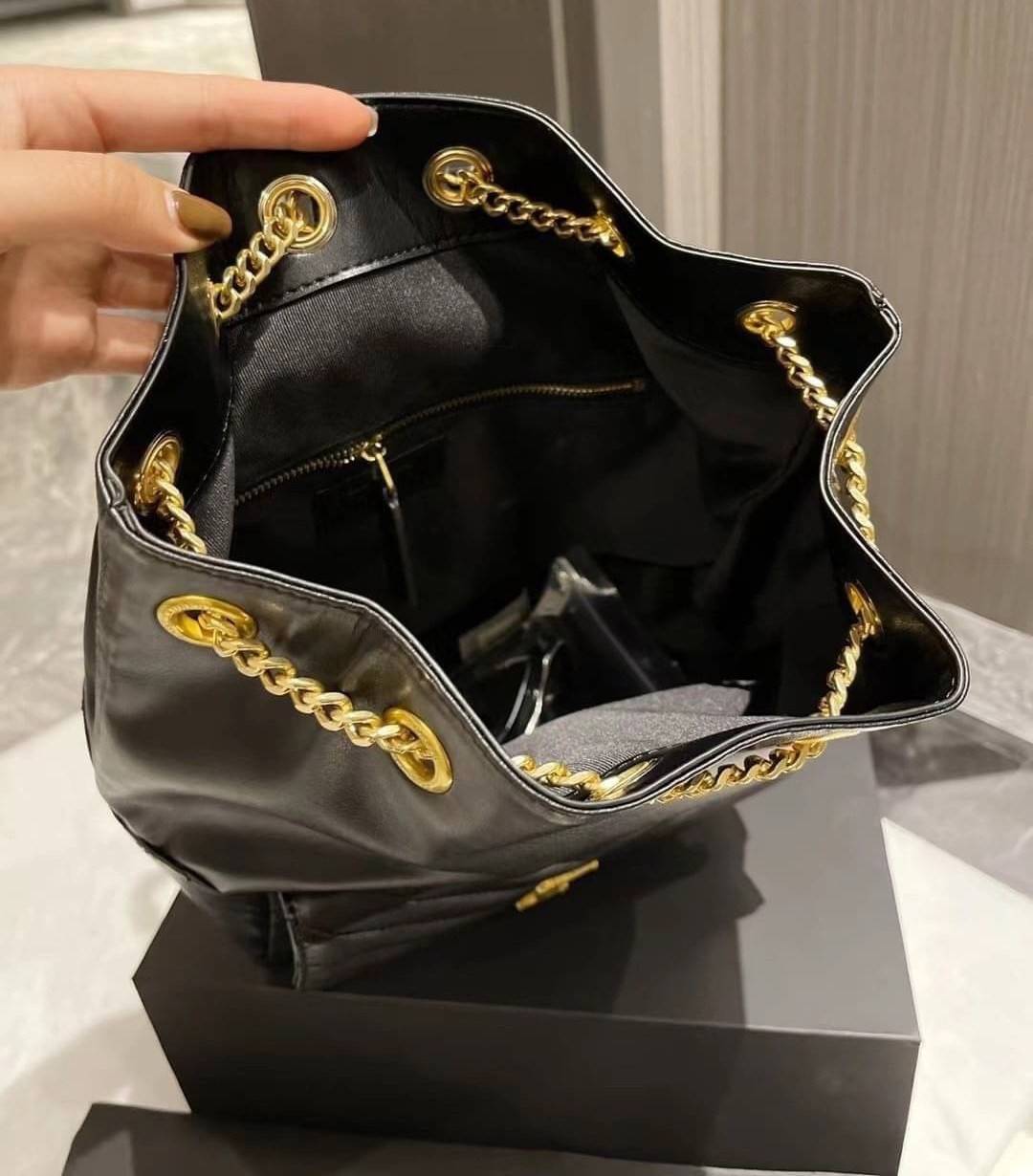 VIP Saint Laurent Joe Drawstring Quilted backpack / YSL Joe Drawstring / YSL Backpack 8" กระเป๋าเป้ใบเล็ก พร้อมส่ง ภาพถ่ายจากงานจริง