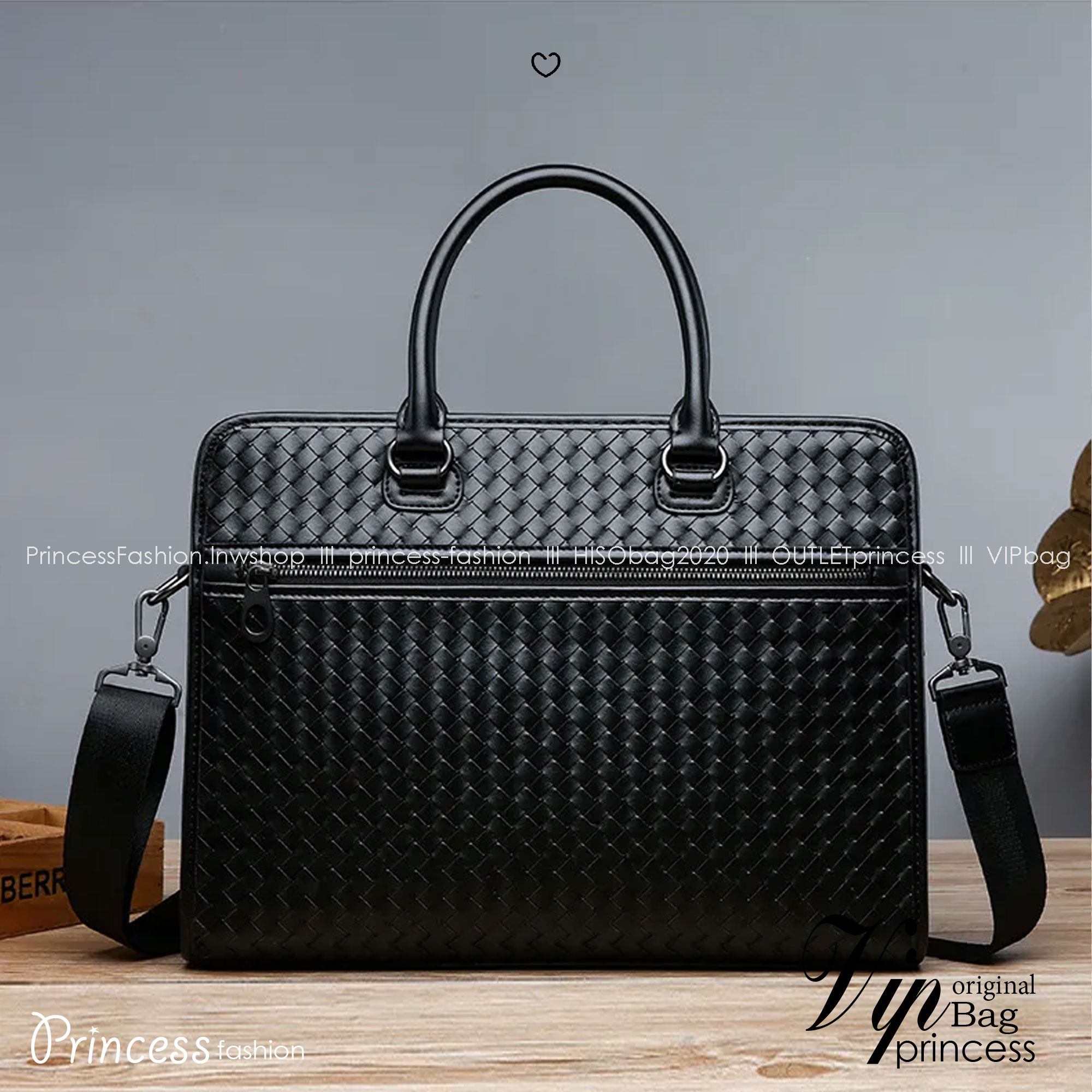 Bottega Veneta Getaway Briefcase กระเป๋าใส่เอกสาร สวยเรียบหรูคลาสสิกเป็นเอกลักษณ์ โดดเด่นด้วยงานสานตาราง ดีไซน์เรียบง่าย แต่ดูแพง ไอเท็มสุดปัง!!