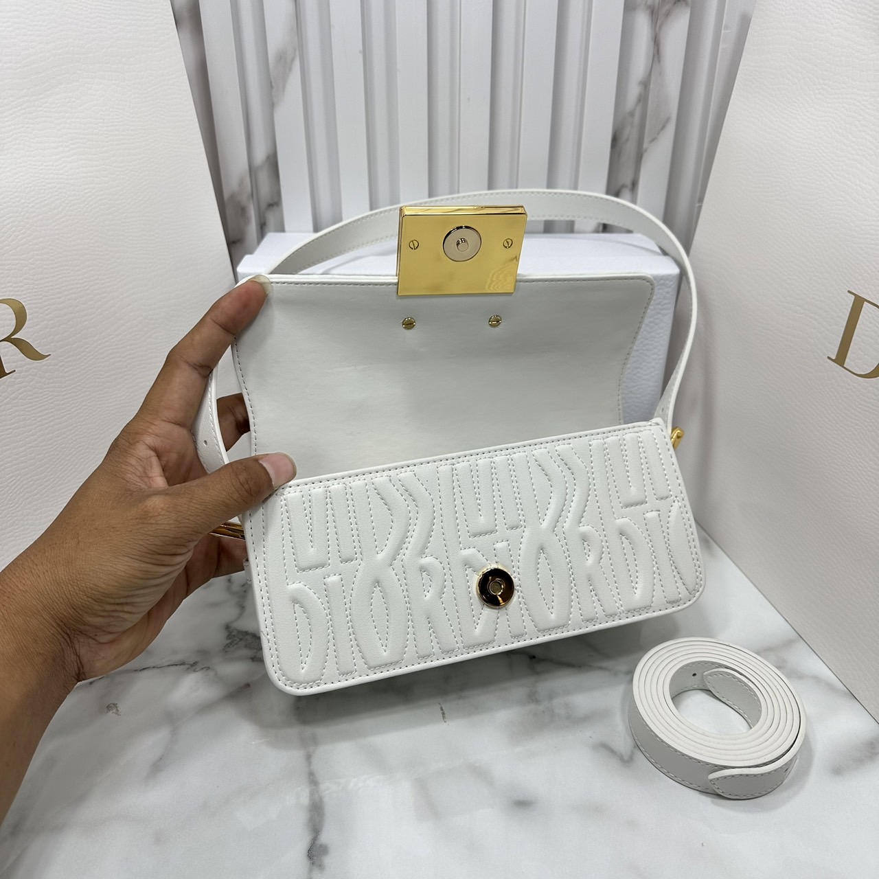 8.5" DIOR Miss Dior Flap Bag / Dior Clutch Bag / Pale Quilted Miss Dior Allover Leather กระเป๋าสะพายไหล่รุ่นใหม่ล่าสุด สง่างามทันสมัย เกรดออริ 1:1