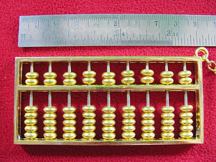 สินคัาหมดค่ะ พวงกุญแจลูกคิดสีทอง เสริมโชคลาภค่ะ