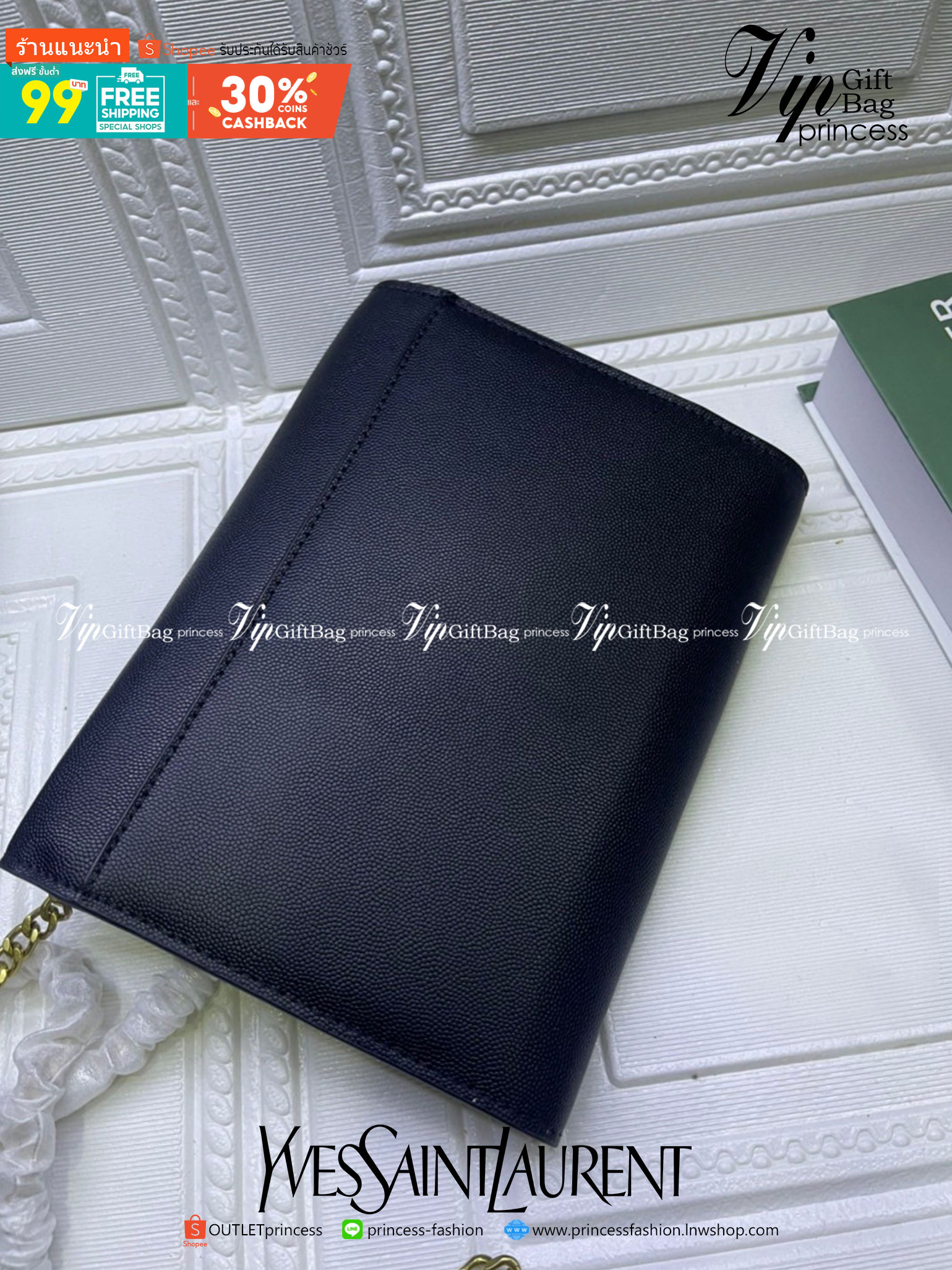 VIP 】YSL SAINT LAURENT Cassandra Chain Envelope Flap Bag กระเป๋าสะพายทรงแมสเซนเจอร์ น้อยแต่มากต้องยกให้รุ่นนี้เลยค่ะ มาพร้อมสายโซ่ทอง งานเปิดหน้าอะไหล่ทองสุดหรู วัสดุหนังแท้ Calfskin ทรงสี่เหลี่ยมหนังสวยหรูอยู่ทรงเปิดปิดด้วยฝาปิดโลโก้แบรนด์อะไหล่ทอง ภายใน