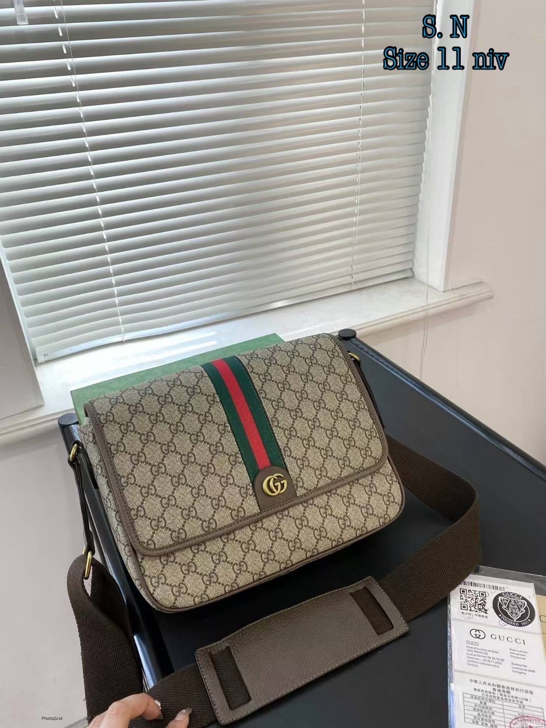 Gucci Ophidia medium messenger bag กระเป๋าทรงแมสเซนเจอร์ใบใหญ่กำลังพอดี ไอเท็มที่หนุ่มๆต้องไม่พลาด โดดเด่นด้วยลวดลายคลาสสิค คาดหน้าเขียวแดงสวยเป็นเอกลักษณ์