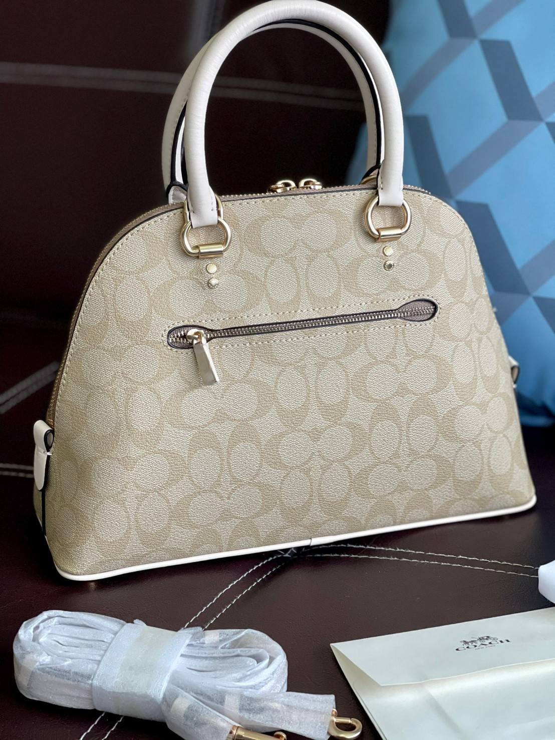 Coach KATY SATCHEL IN SIGNATURE CANVAS (COACH 2558) [Light Khaki Chalk]