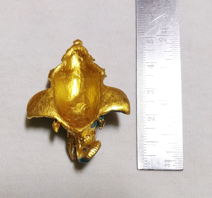 สินค้าหมดค่ะ เศียรพระพิฆเนศสีเขียวประดับพลอย(ตั้งบูชาหรือทำเป็นจี้ห้อยคอ)พร้อมกล่องกำมะหยี่ค่ะ