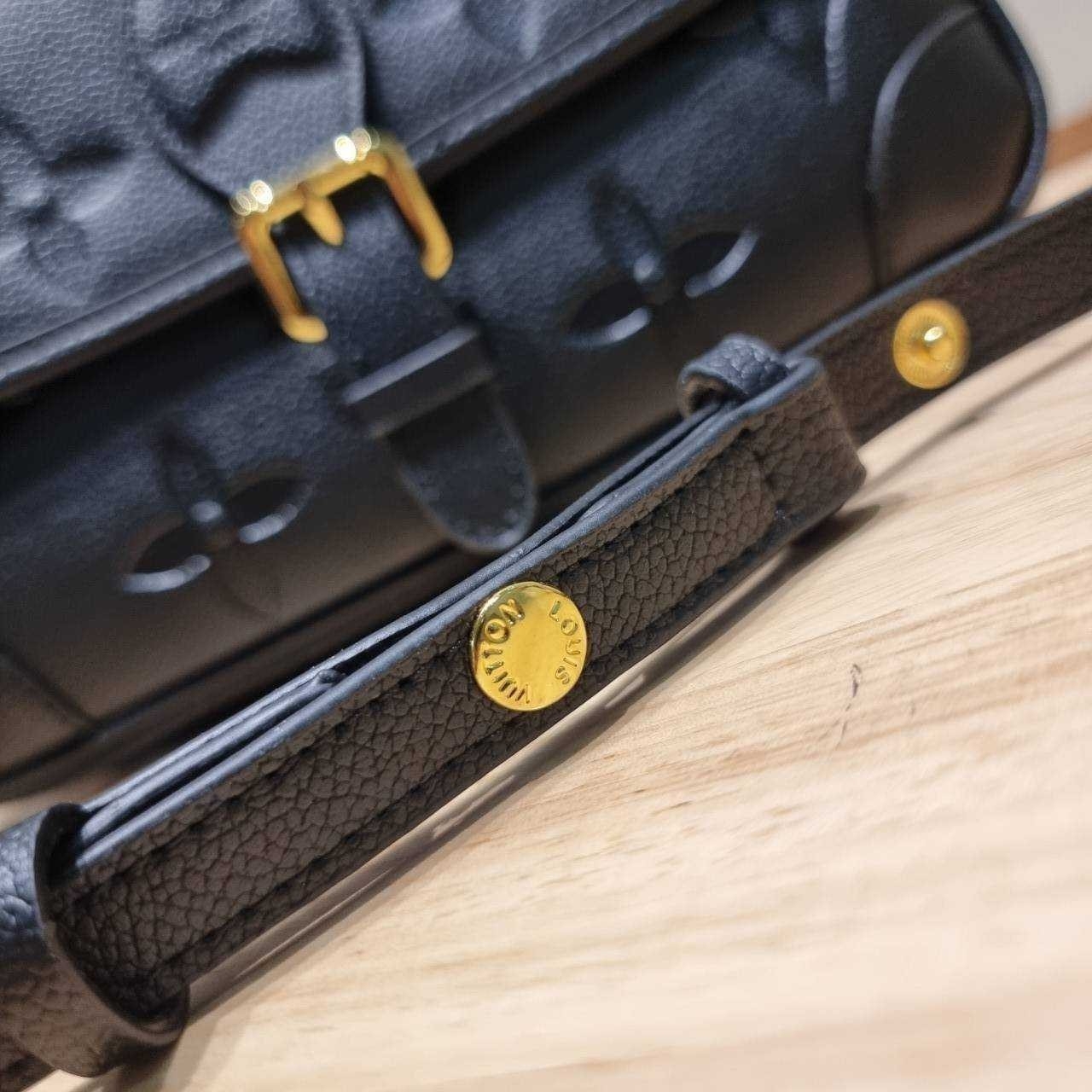 LV diane monogram empreinte bag กระเป๋ามัลติฟังก์ชั่น ดีไซน์ออกมาได้น่ารักน่าใช้มากๆ มีสายมาให้ถึง 2 แบบ