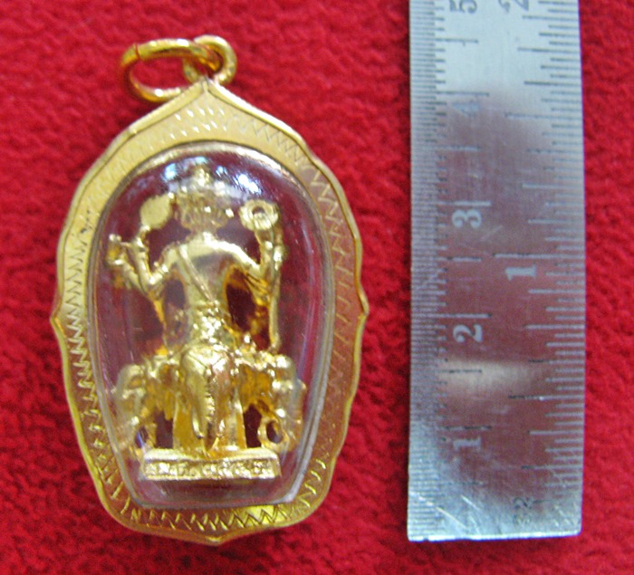 องค์พระพรหมทรงช้าง4เศียรเนื้อทองเลี่ยมทองไมครอนค่ะ