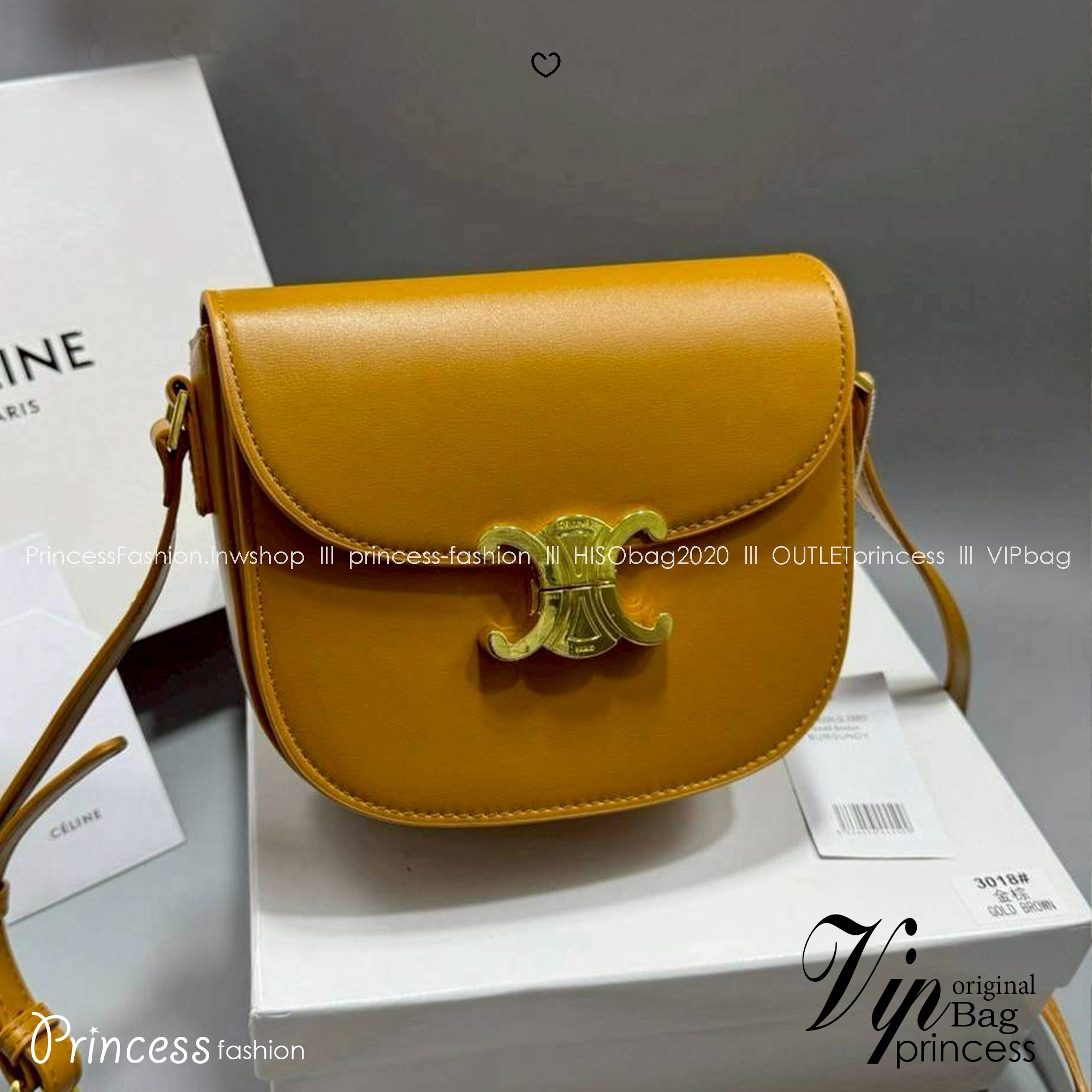 CELINE Besace Clea in Shiny กระเป๋าสะพายทรงสวย โค้งมนอยู่ทรงพร้อมโลโก้หน้าสีทองสวยหรู Best item ดีไซน์เรียบหรูดูแพง ฮิตสุดในเกาหลี ใช้ได้ทั้งชายหญิง