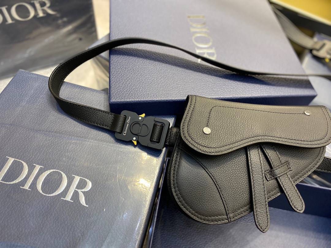 หนังแท้ DIOR SADDLE BELT BAG GRAINED CALFSKIN BLACK พร้อมส่งที่ไทย หนังแท้ออริจินอล ภาพสินค้าถ่ายจากงานขายจริง ใช้งานต่างประเทศได้