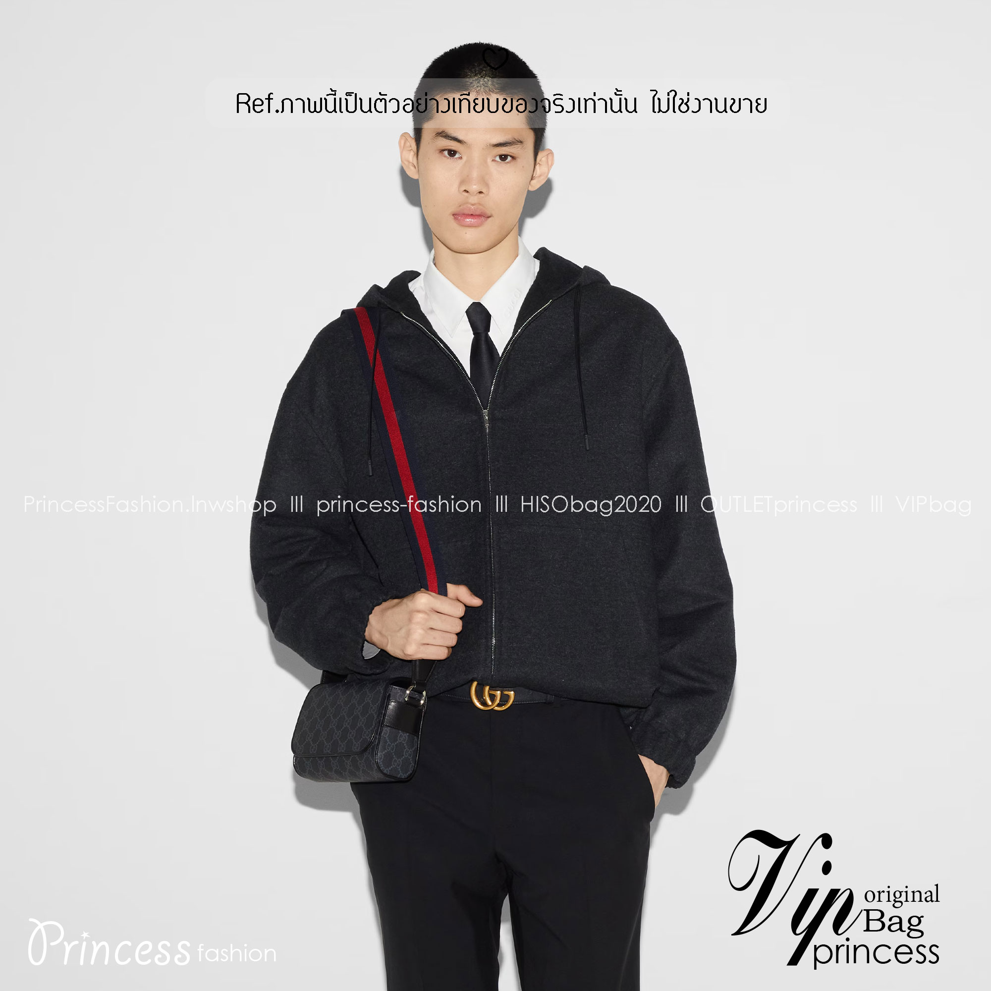 GUCCI GG Black mini bag กระเป๋าครอสบอดี้ที่สะพายได้ทุกโอกาส สีดำคลาสสิก กว่าสีนี้จะมาคือรอนานมาก เป็นหนึ่งสีสุดฮอตที่หายากสุดๆ มาในรุ่นสปอร์ต ทรงกะทัดรัด ขนาดกำลังดีพกพาสะดวก