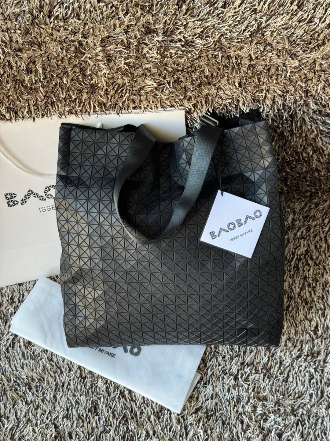 พร้อมส่ง 5 สี Baobao Issey Miyake Cart S geometric tote bag กระเป๋าถือทรงโท้ทลายเรขาคณิต 🧡 เกรดออริจินอล 1:1 สลับแท้ ใช้งานต่างประเทศได้