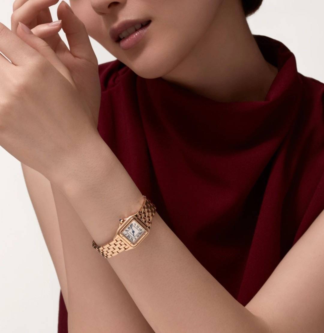 เกรดเทพ Top ORI | นาฬิกาคาเทียร์ New Cartier PANTHERE DE CARTIER WATCH(Ori) เครื่องญี่ปุ่นแท้ 100 % Size 23x30 mm. box set