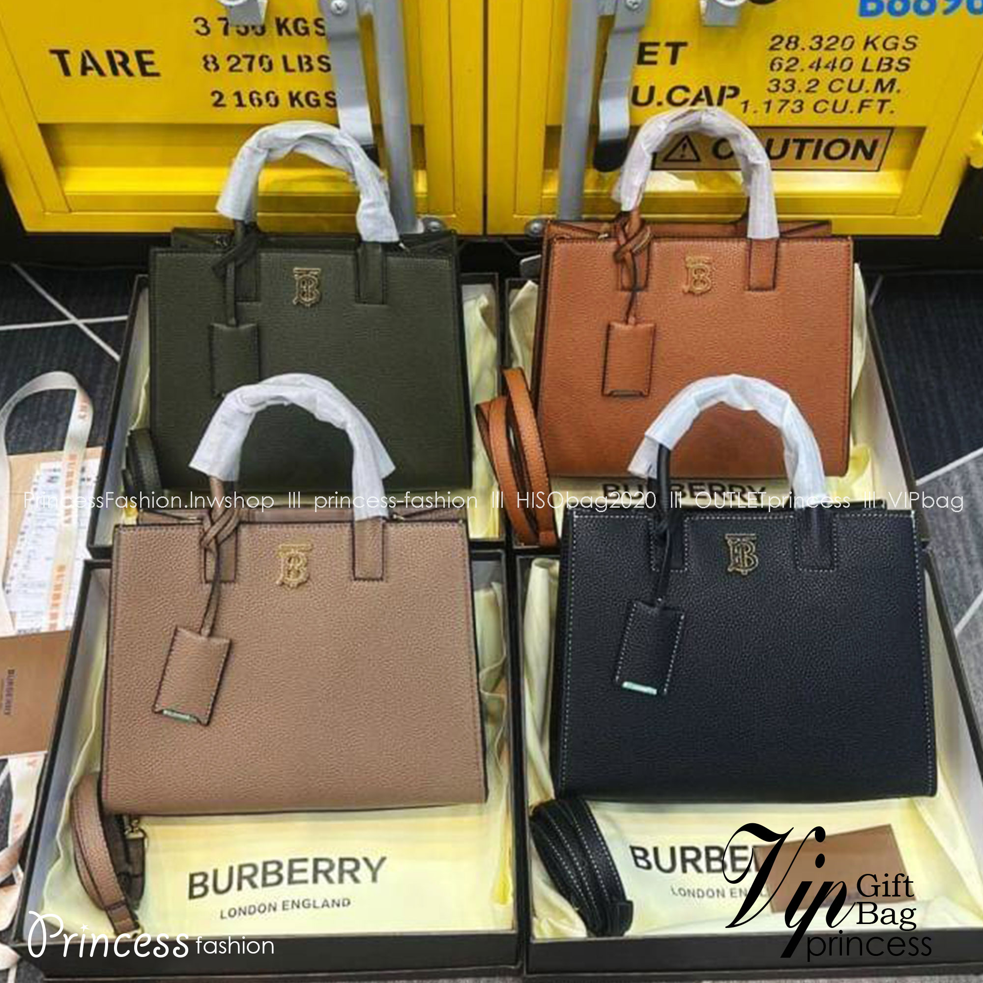 Burberry Small Frances Tote Bag / Burberry Tote Bag สวยหรูดูดีเกินต้าน กับกระเป๋าถือทรงสวย ดีไซน์ผู้ดีเรียบหรู ถือขับผิวไปเลยทุกสี สวยคม มาพร้อมหูจับในตัว พร้อมสายสะพายยาว งานจริงดีงาม สาวๆได้ไปรับรองประทับใจแน่นอนจ้า