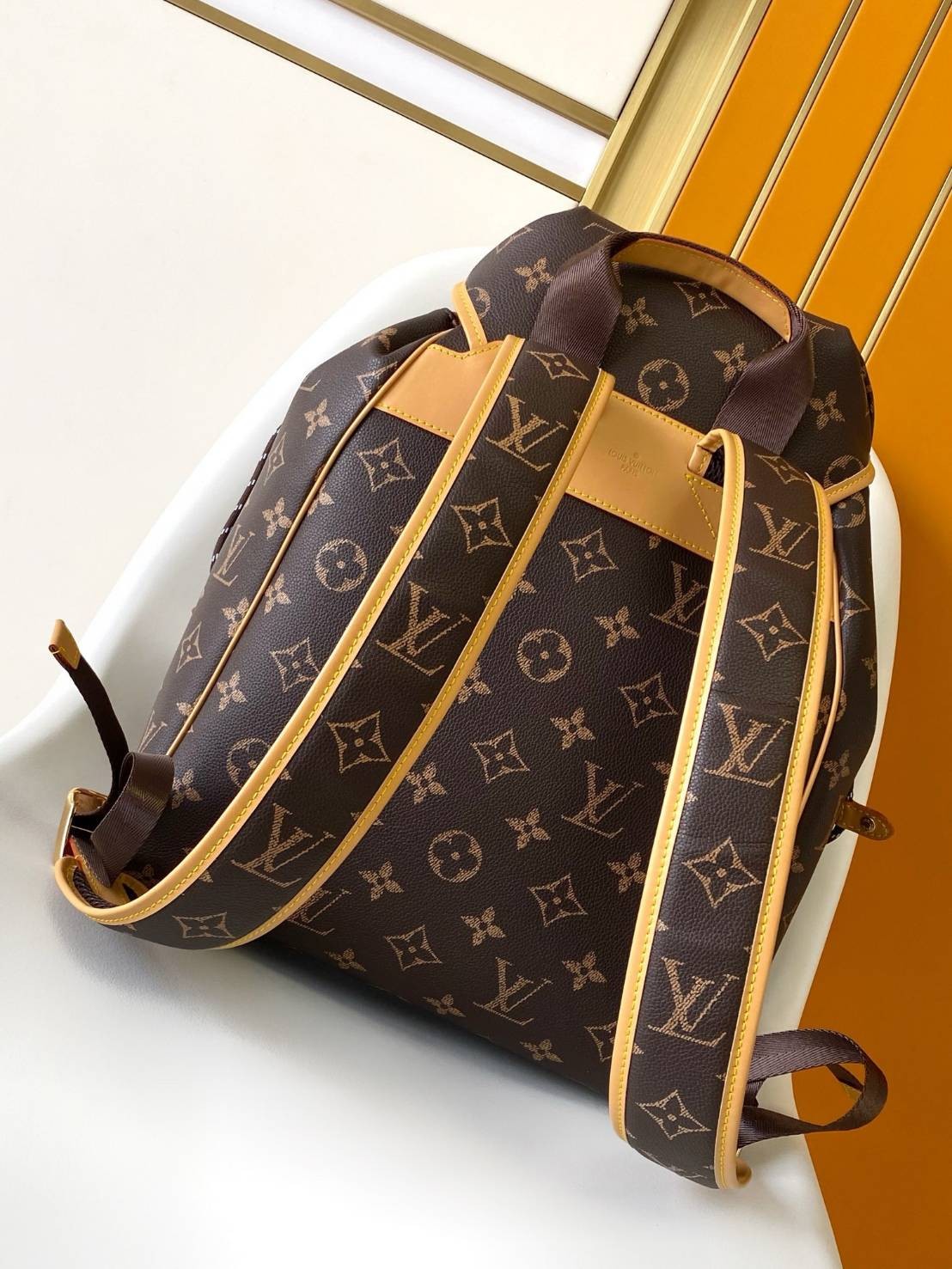 VIP หนังแท้ | LV Montsouris Cargo Backpacks Christopher Monogram กระเป๋าเป้ ลายโมโนแกรมสวยหรูคลาสสิก 🤍 เกรดวีไอพี เกรดดีสุด