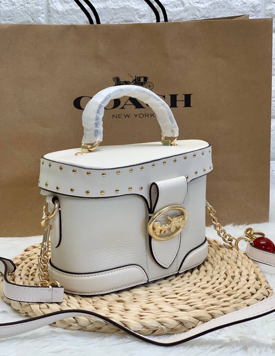 COACH GEORGIE GEM CROSSBODY WITH RIVETS ((5506))