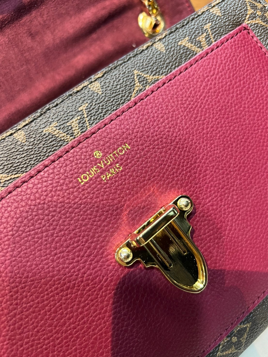 หนังแท้ LOUIS VUITTON VICTOIRE BAG พร้อมส่งที่ไทย