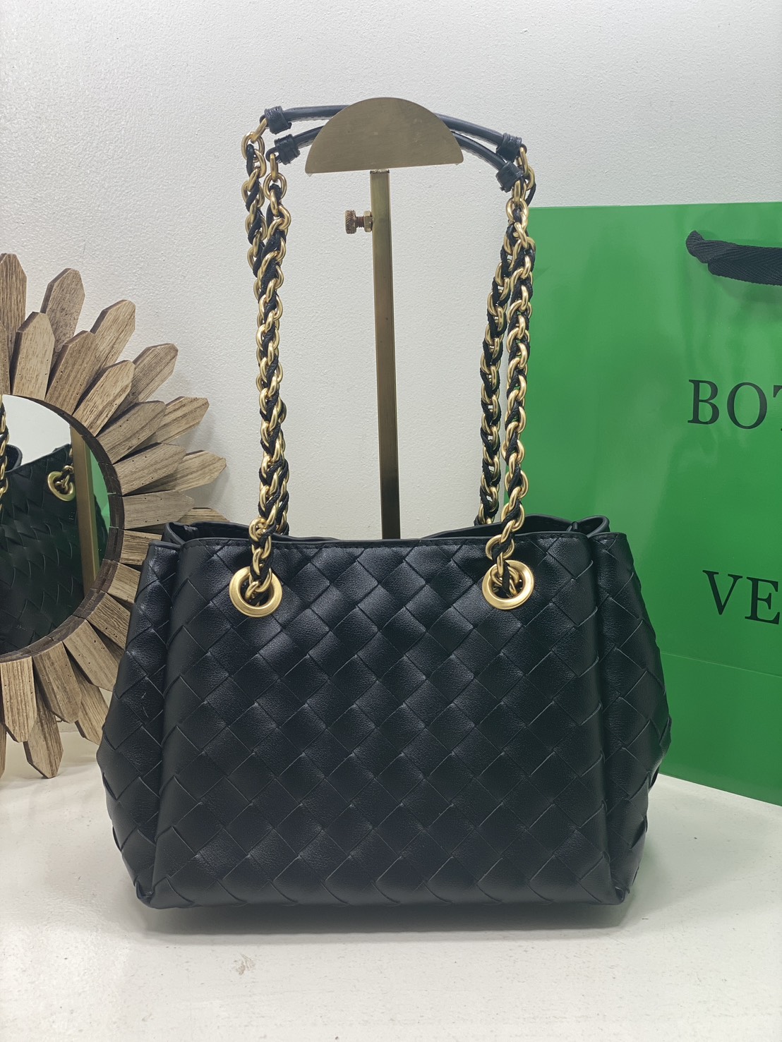 ORI หนังแท้ | Bottega Veneta Parachute Chain small shoulder bag / BV Hobo Bag กระเป๋าสะพายสุดชิค งานสานดีไซน์เรียบหรูโดดเด่น 🤍 เกรดออริจินอล หนังแท้