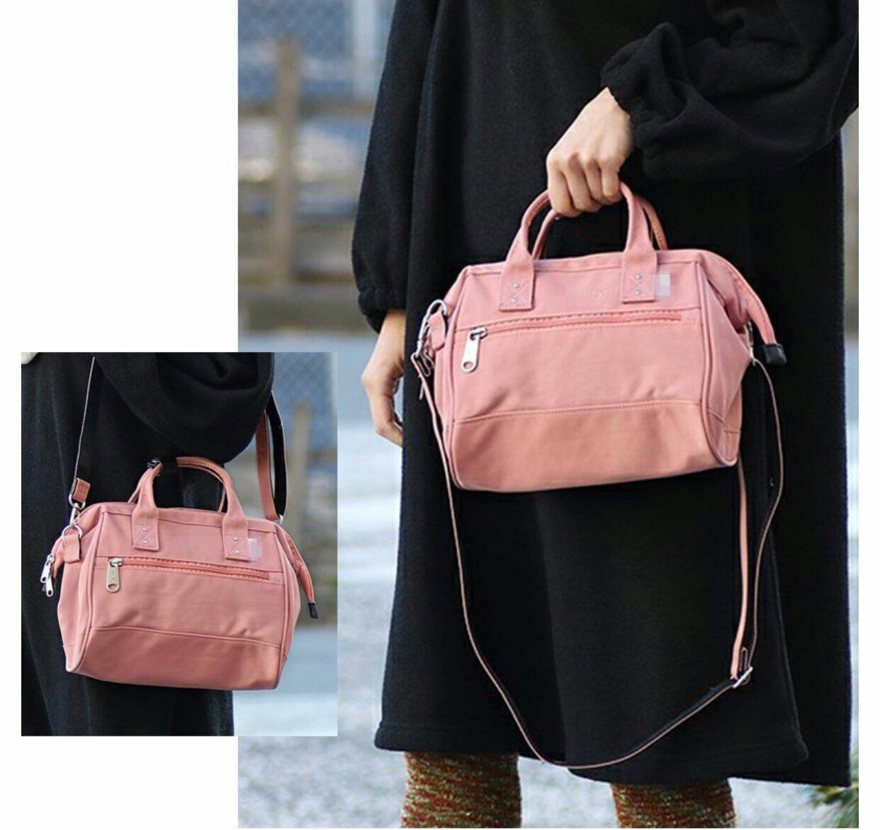 ANELLO Polyester Twill Mini Shoulder Bag AT-H1371 แบรนด์ฮิตติดลมบนในขณะนี้ กับคอลเลคชั่นใหม่เป็นรุ่นทรง Shoulder bag กระเป๋าสะพายในนี้ทำจากผ้า Polyester twill ที่มีความคงทนและมีสีสดใส กระเป๋าที่ดูจะใบเล็กๆใบนี้ สามารถบรรจุขวดน้ำ 500ml และกระเป๋าตังค์แบบยา