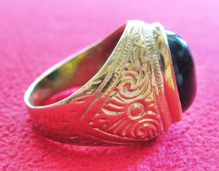 สินค้าหมดค่ะ แหวนพลอยมณีใต้น้ำ(เพชรพญานาค)สีเขียวเนื้อทองเหลือง(ทุกราศี)ค่ะ